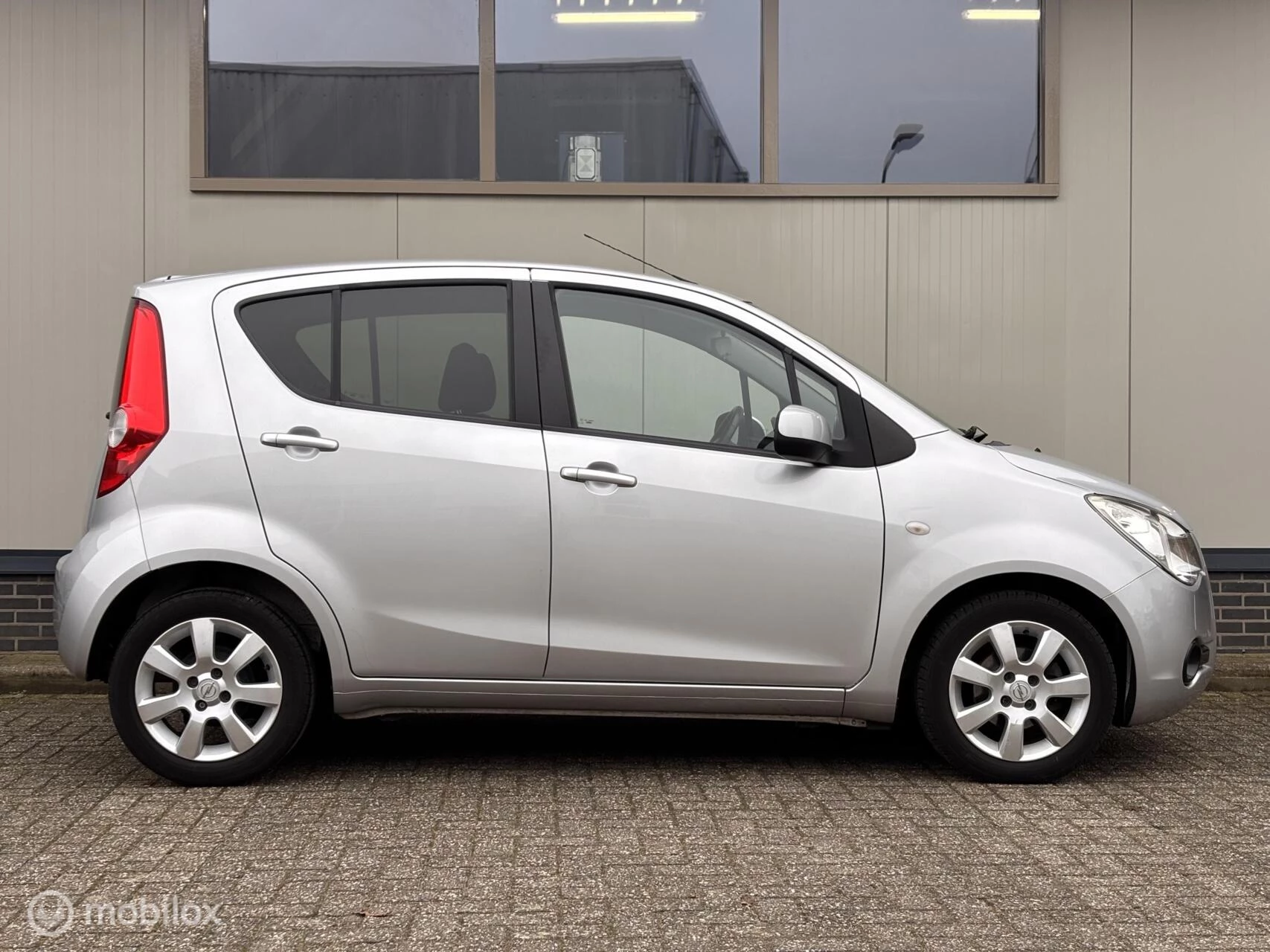 Hoofdafbeelding Opel Agila