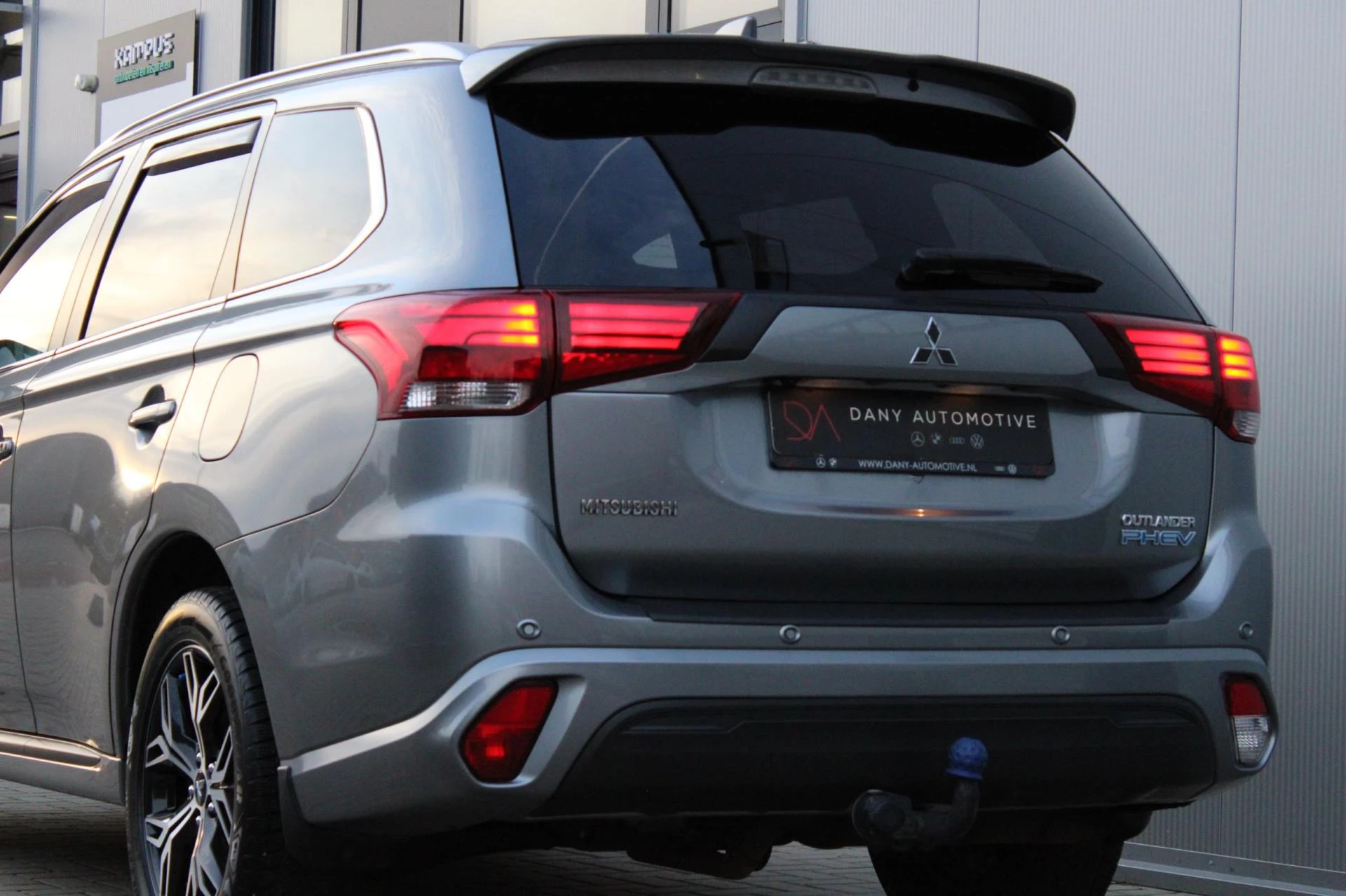 Hoofdafbeelding Mitsubishi Outlander