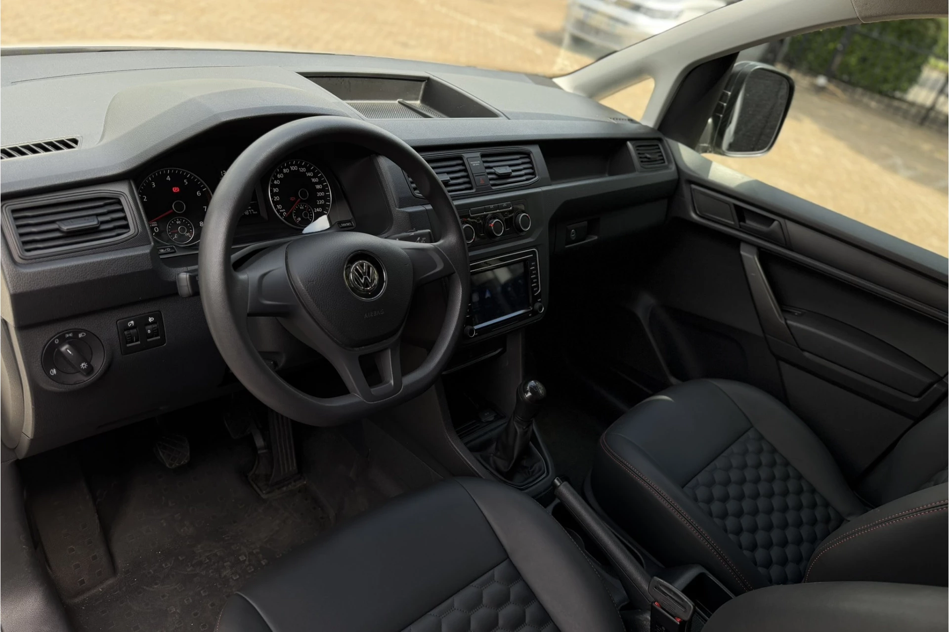 Hoofdafbeelding Volkswagen Caddy