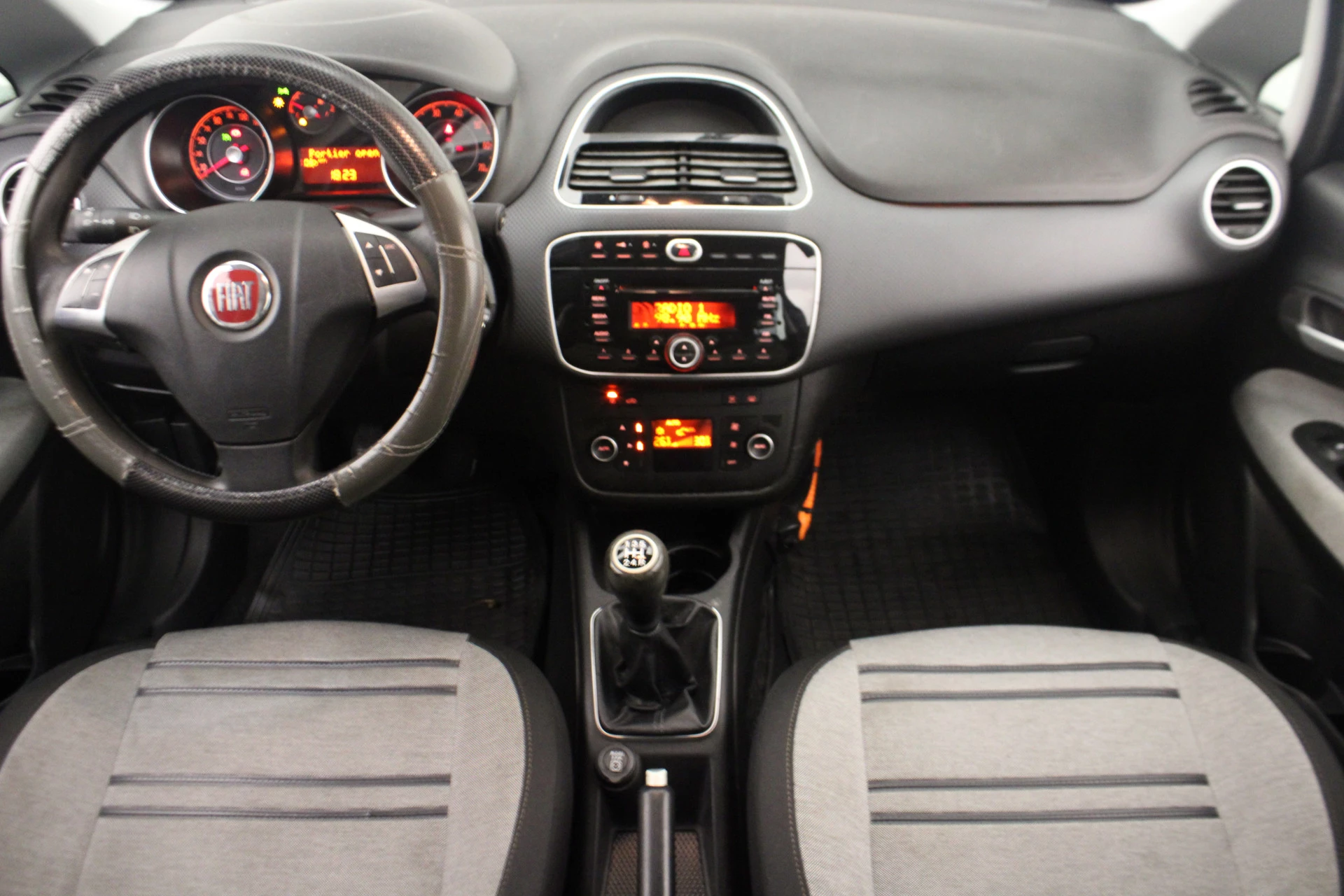 Hoofdafbeelding Fiat Punto