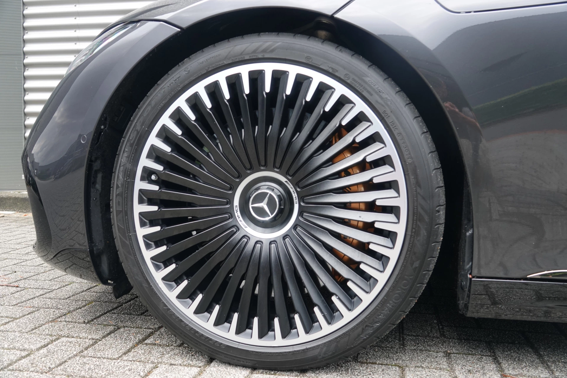 Hoofdafbeelding Mercedes-Benz EQS
