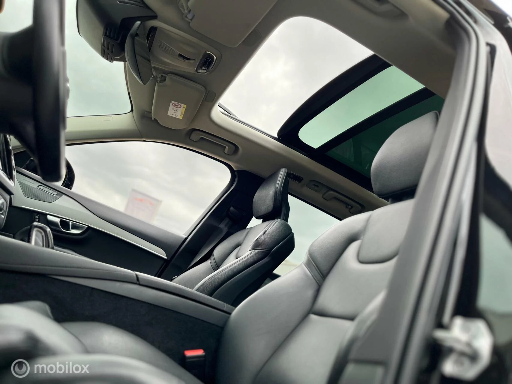 Hoofdafbeelding Volvo S90