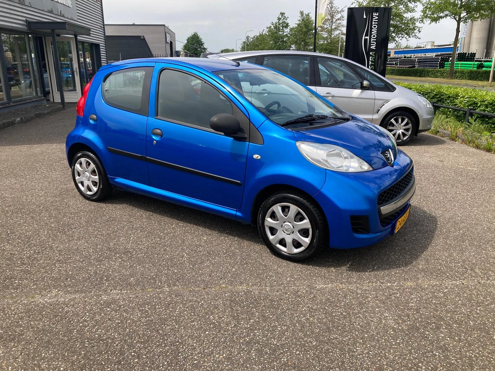 Hoofdafbeelding Peugeot 107