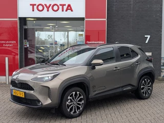 Toyota Yaris Cross 1.5 HYBRID FIRST EDITION 115 AD-CRUISE CAMERA LED PRIVACY-GLASS 17"LMV NL-AUTO