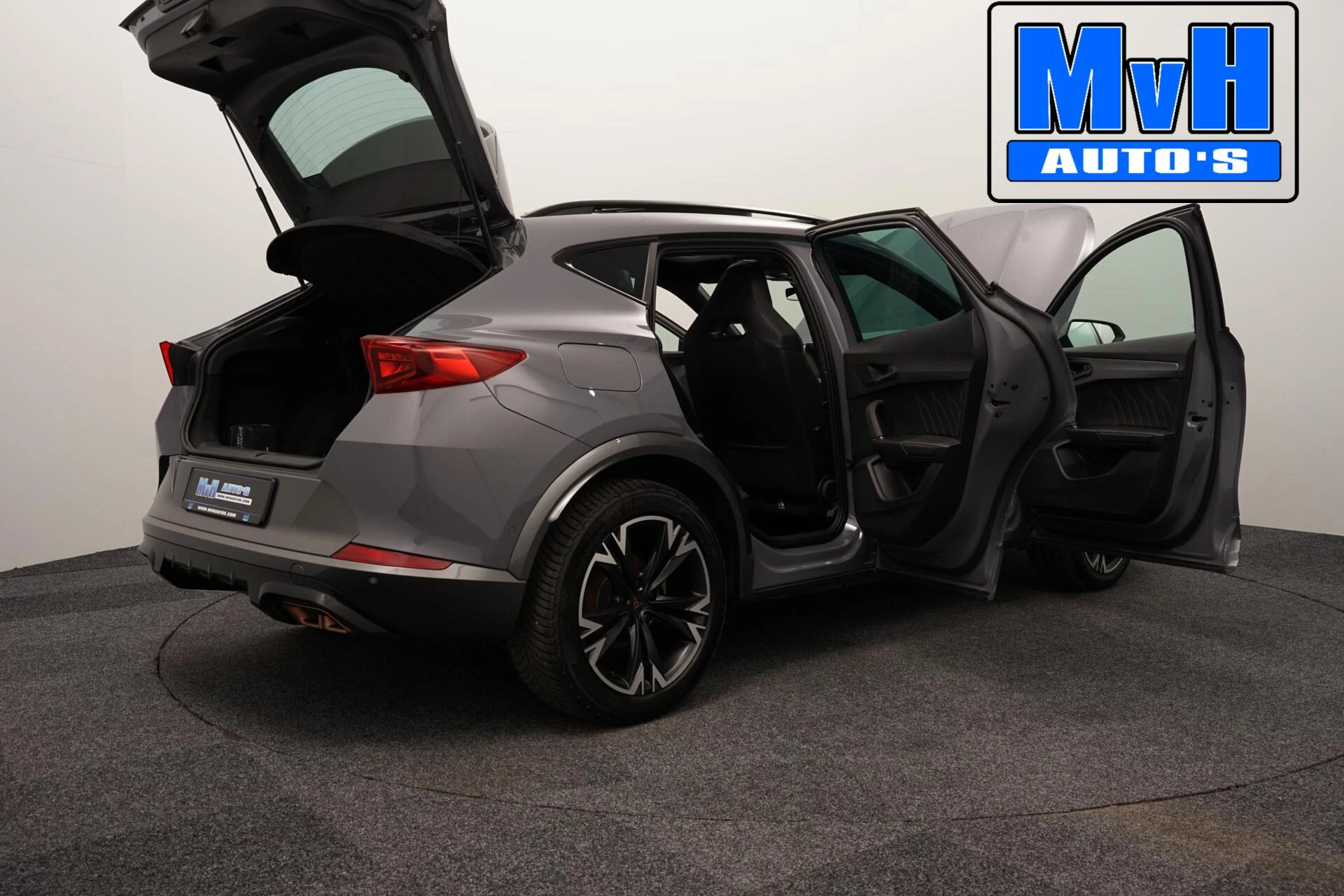 Hoofdafbeelding CUPRA Formentor