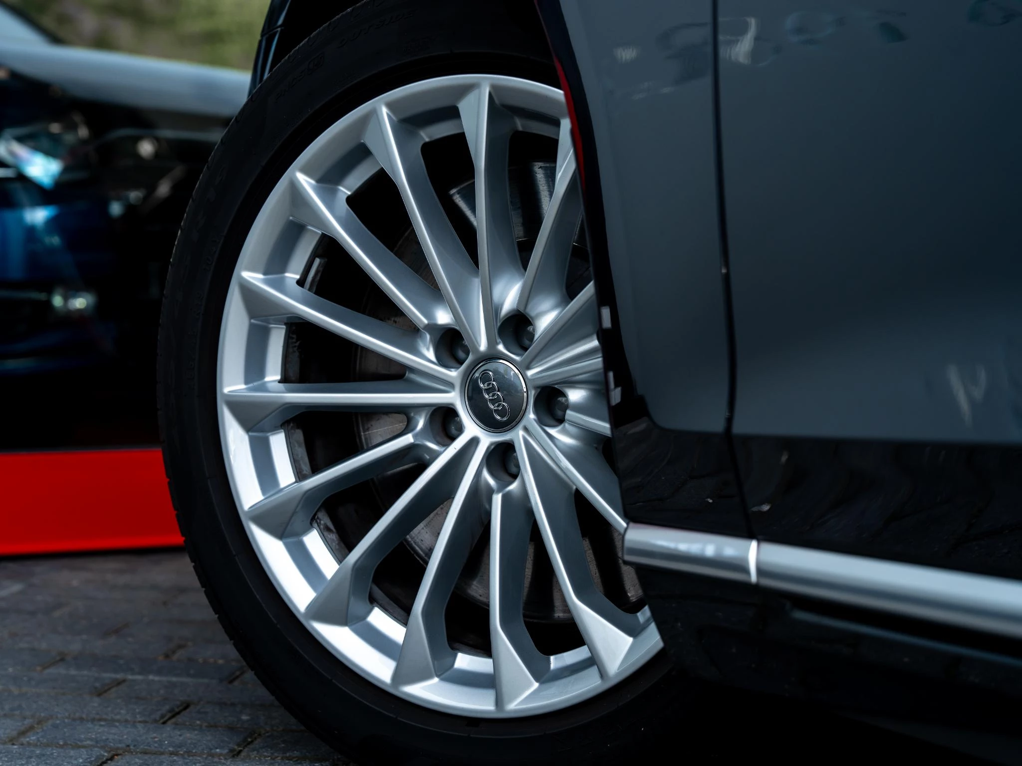 Hoofdafbeelding Audi A8