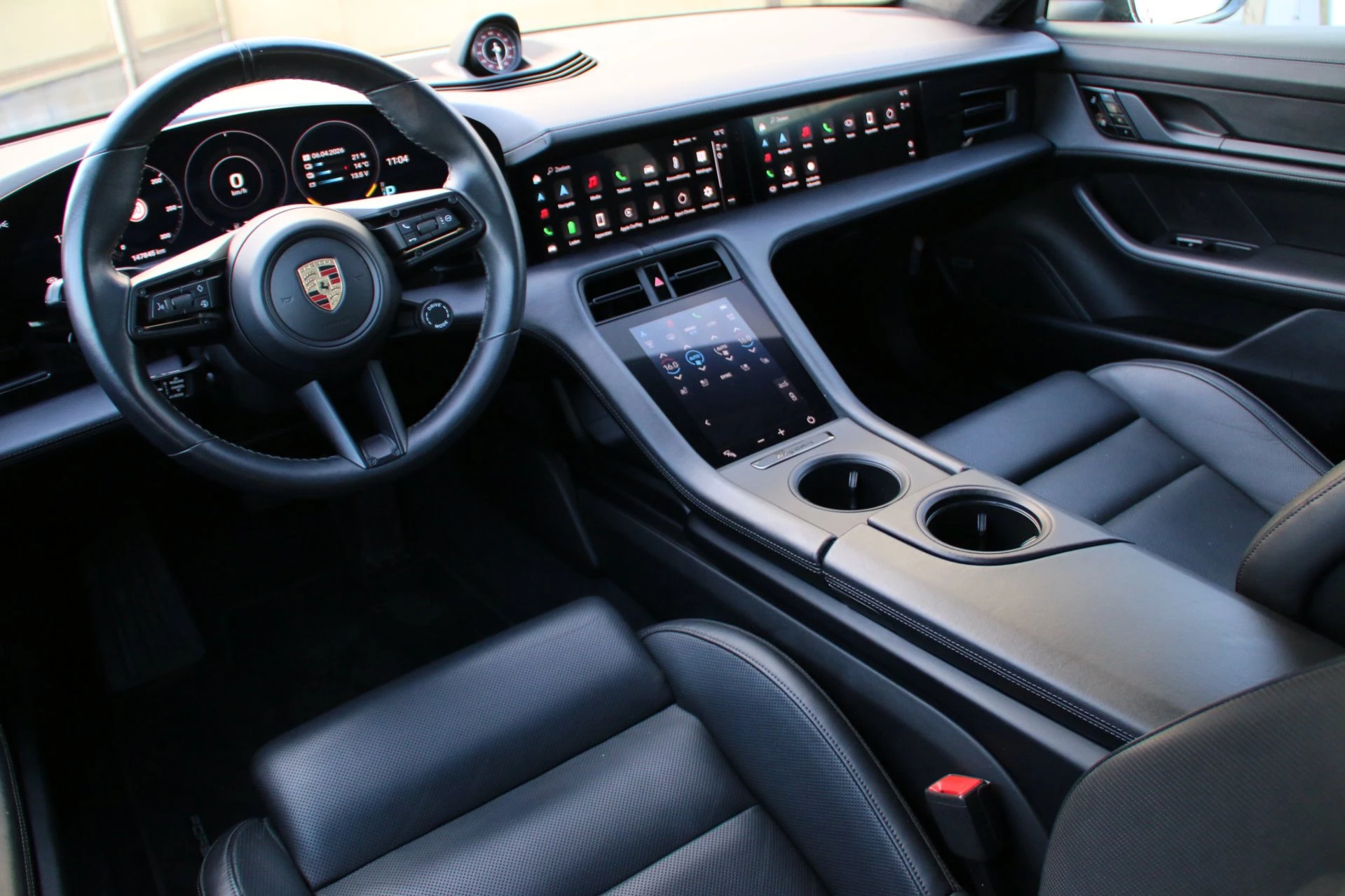 Hoofdafbeelding Porsche Taycan