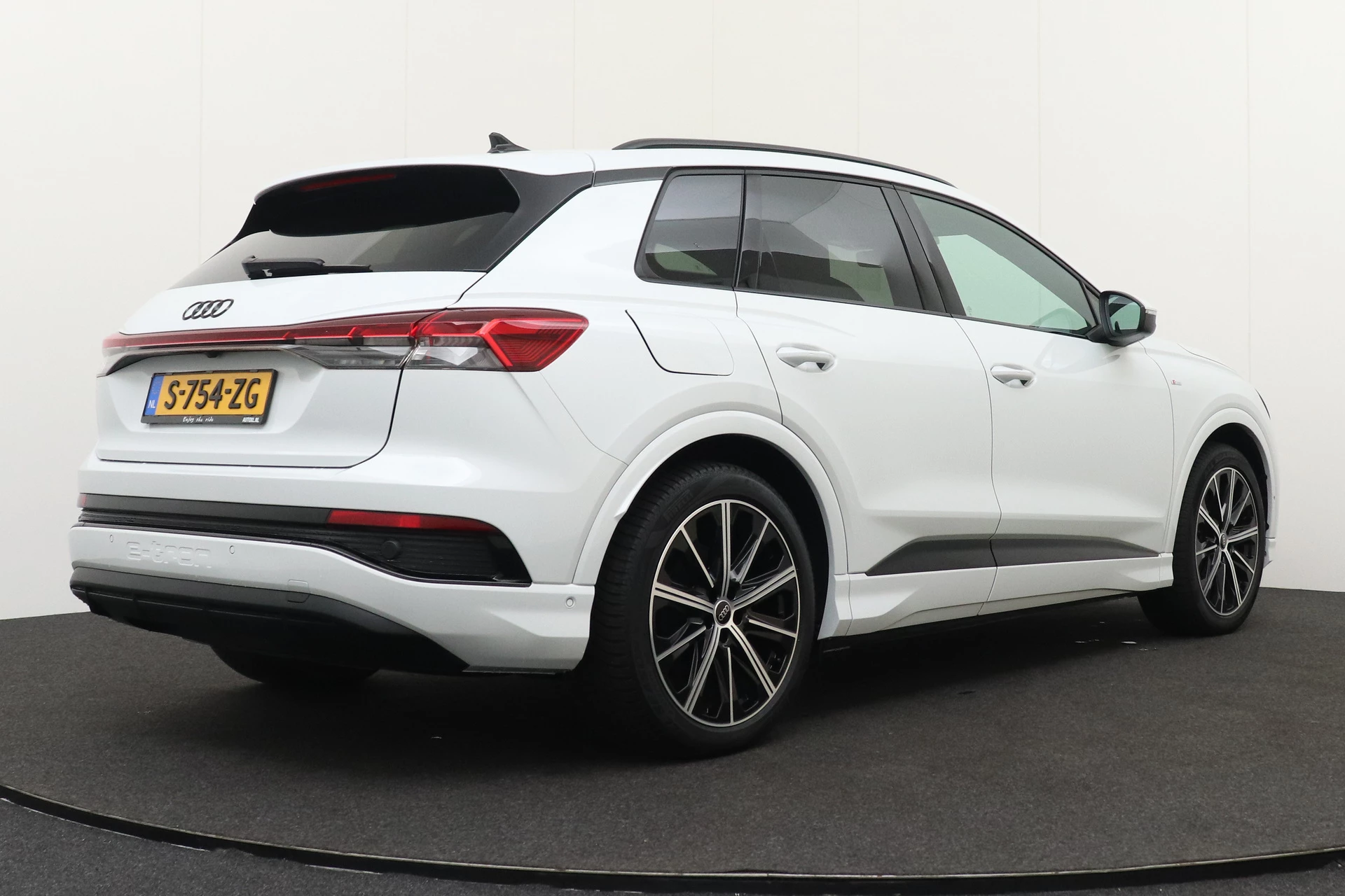 Hoofdafbeelding Audi Q4 e-tron