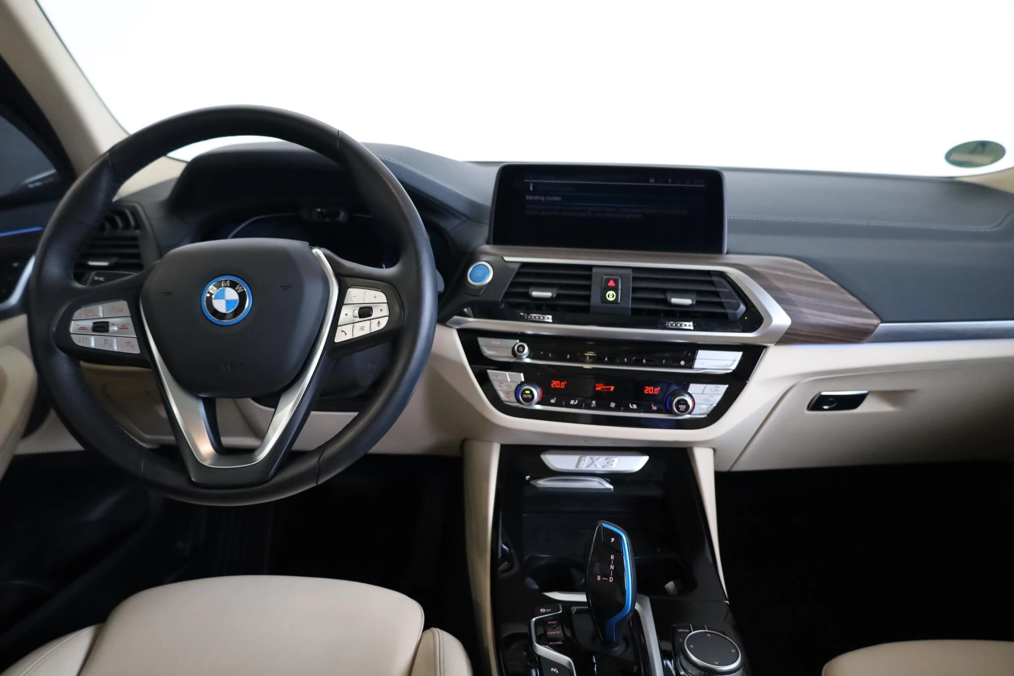 Hoofdafbeelding BMW iX3