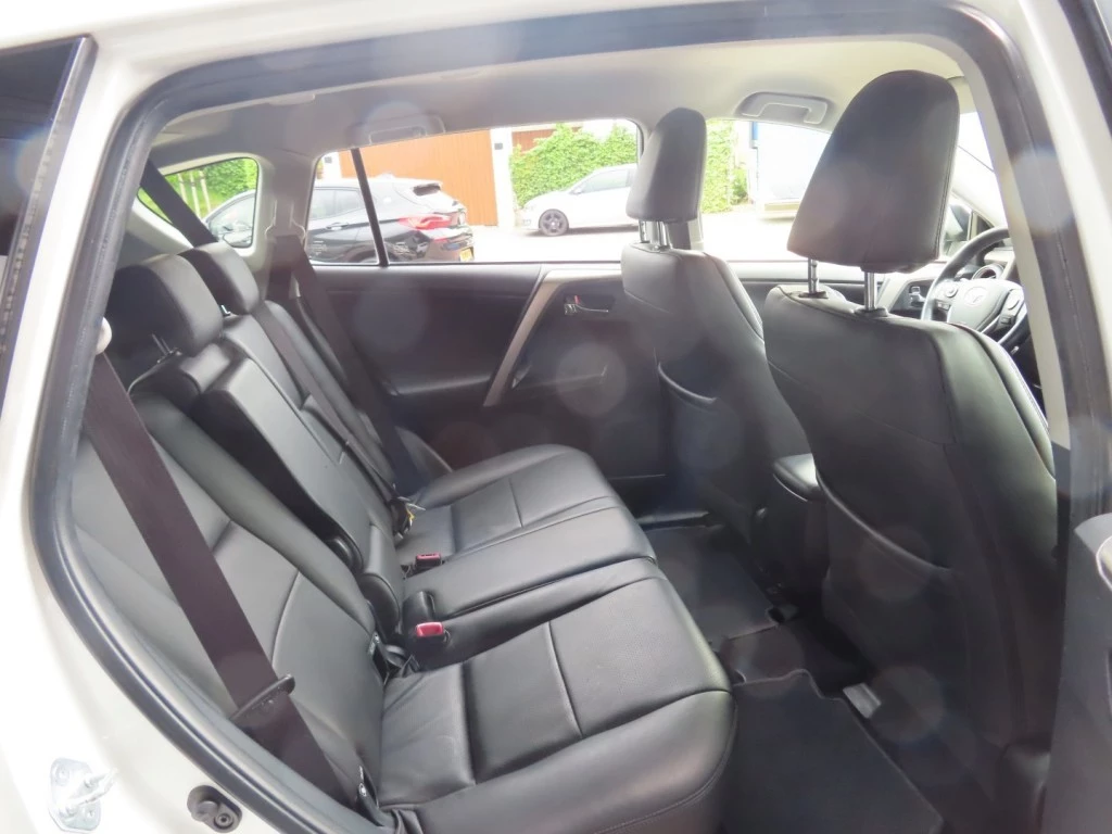 Hoofdafbeelding Toyota RAV4
