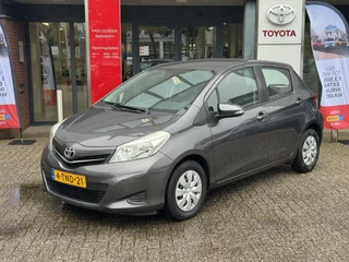 Toyota Yaris 5-DEURS AIRCO EL-RAMEN EL-SPIEGELS NL-AUTO
