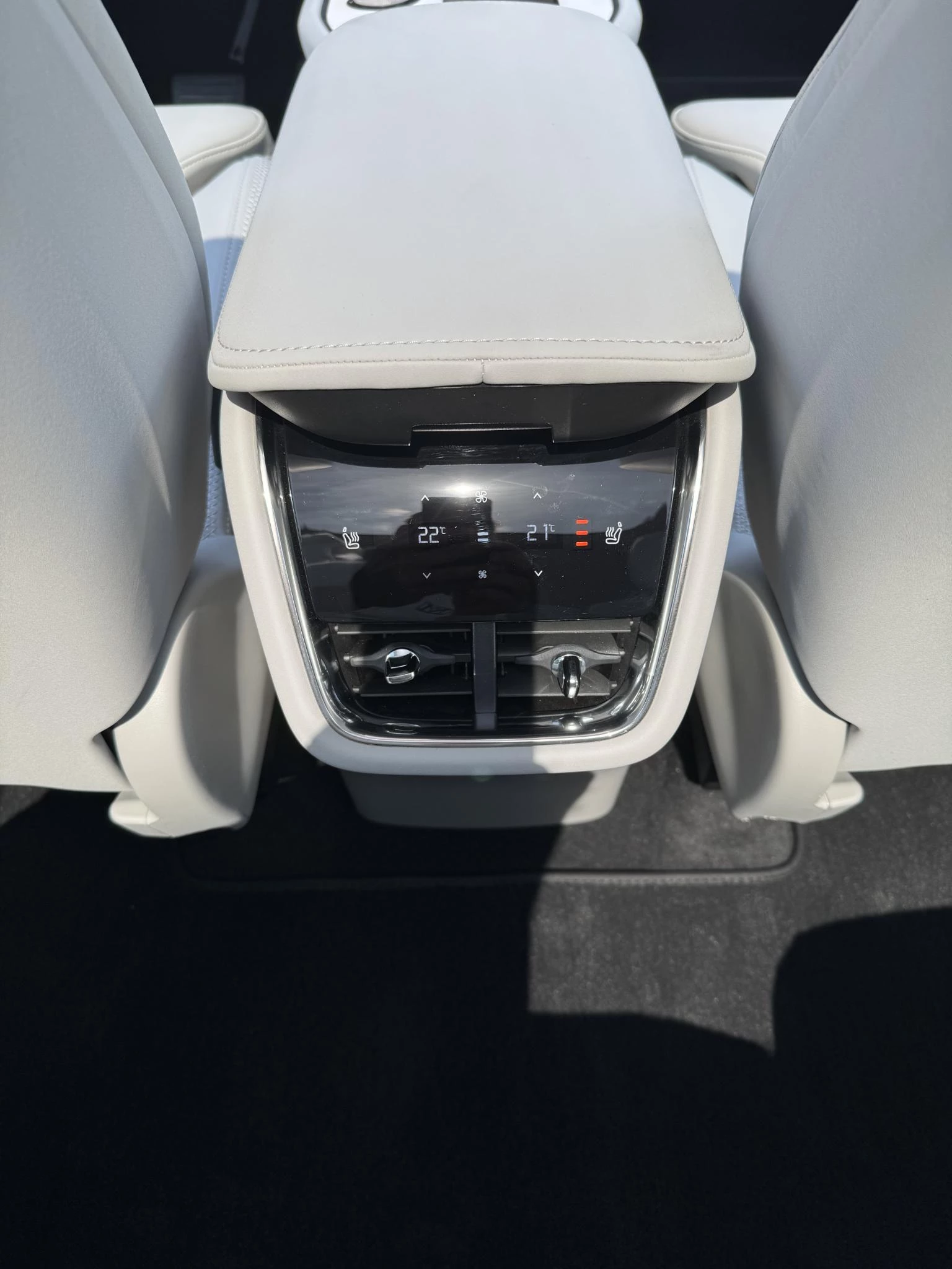 Hoofdafbeelding Volvo EX90