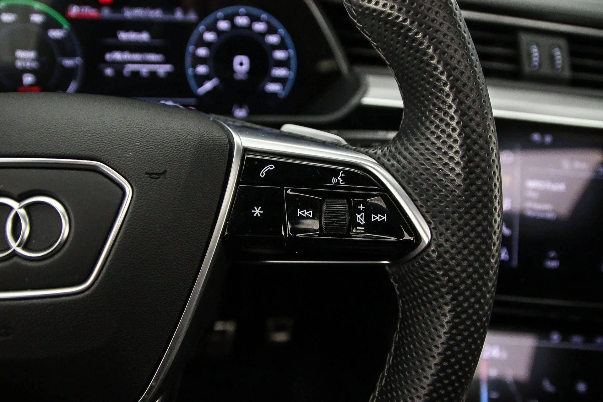 Hoofdafbeelding Audi Q8 e-tron