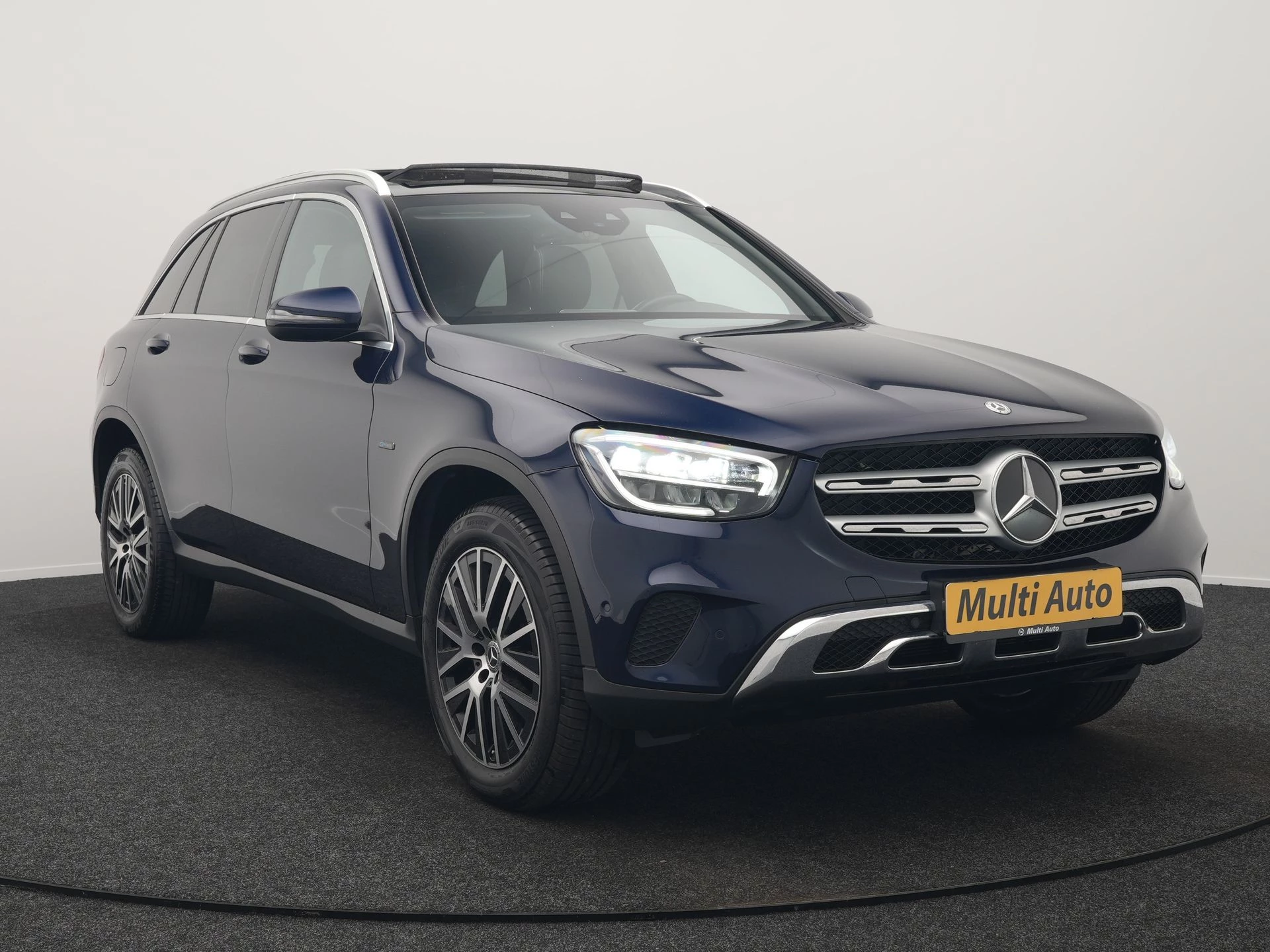 Hoofdafbeelding Mercedes-Benz GLC