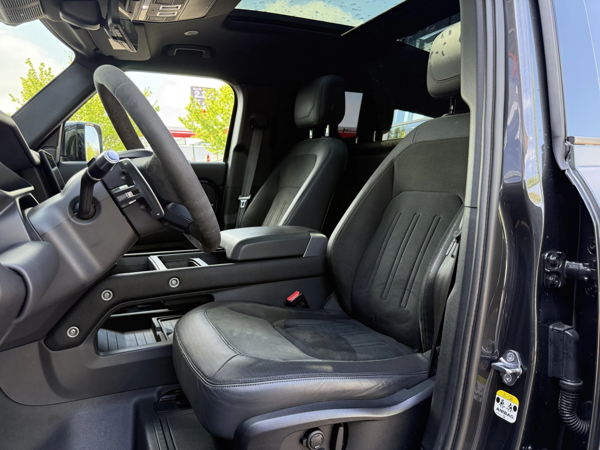 Hoofdafbeelding Land Rover Defender