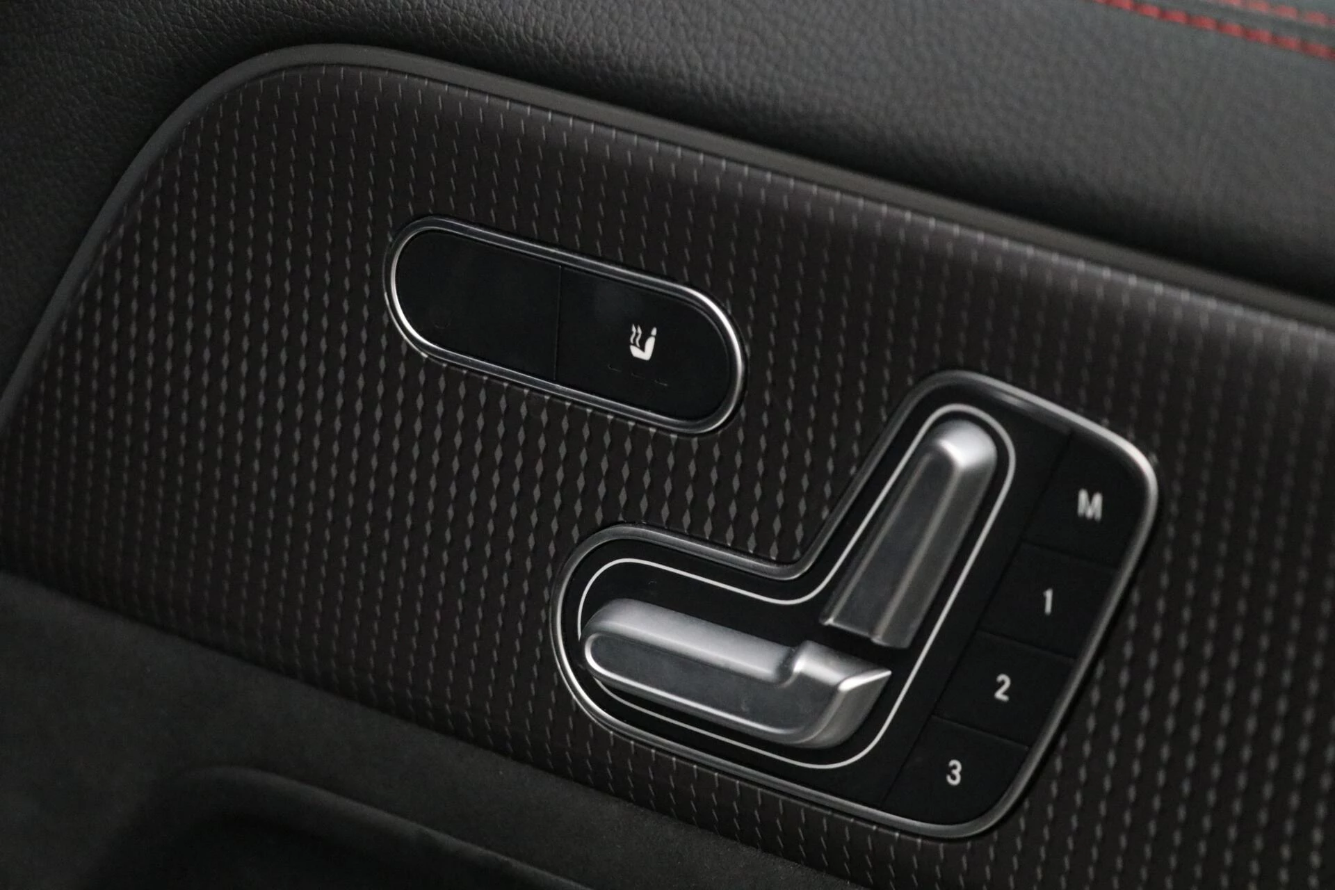 Hoofdafbeelding Mercedes-Benz EQA