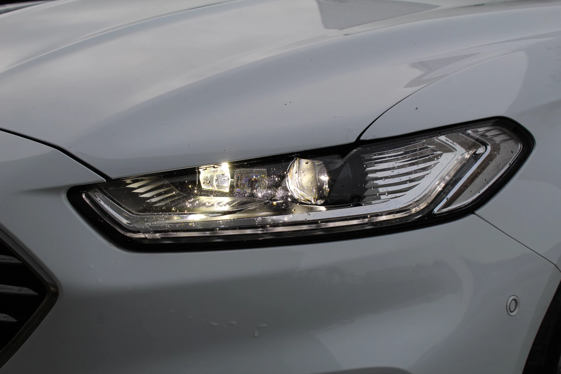 Hoofdafbeelding Ford Mondeo