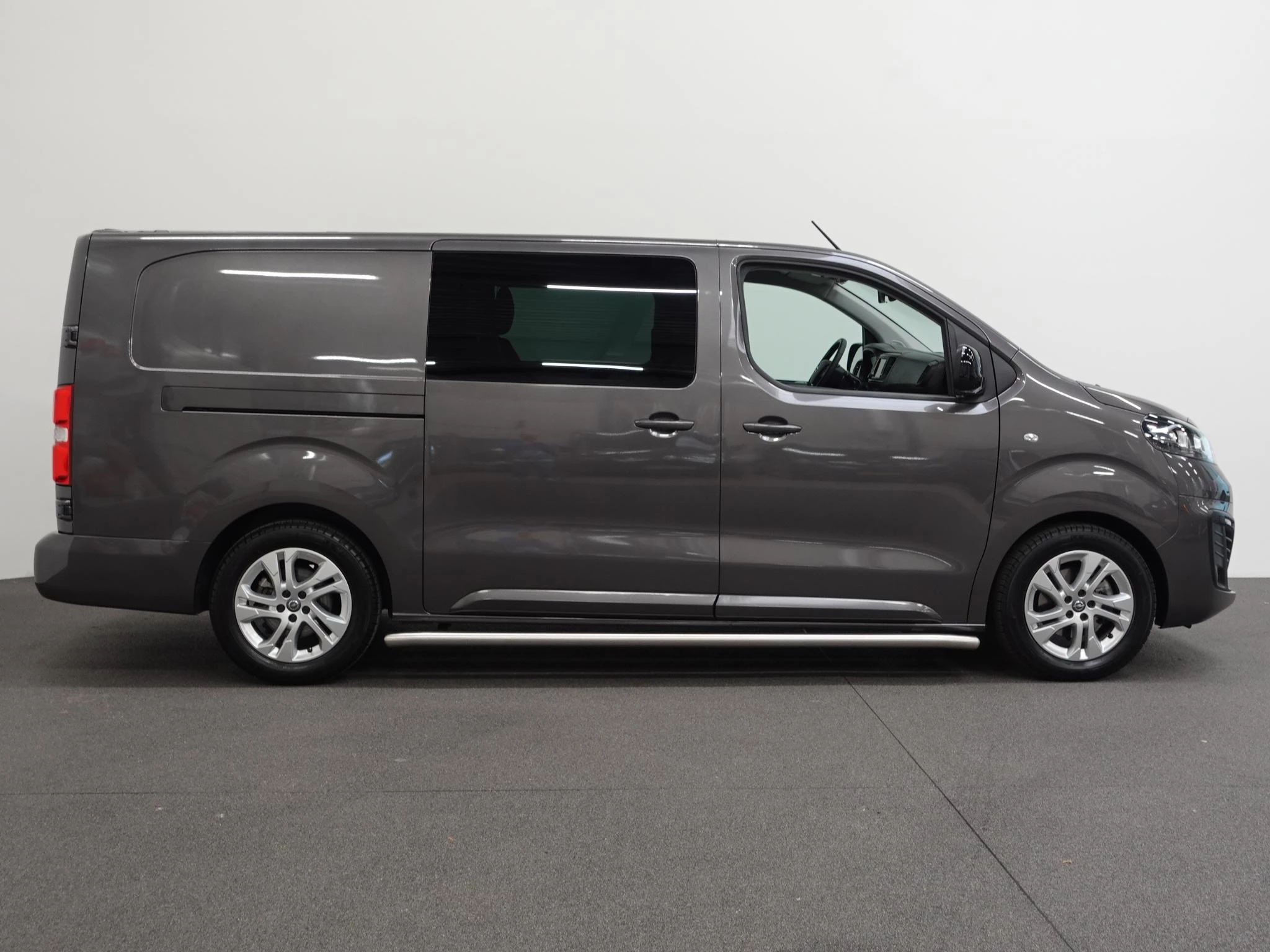 Hoofdafbeelding Opel Vivaro-e