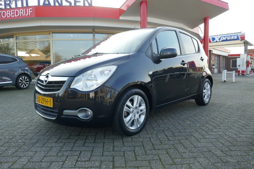 Hoofdafbeelding Opel Agila