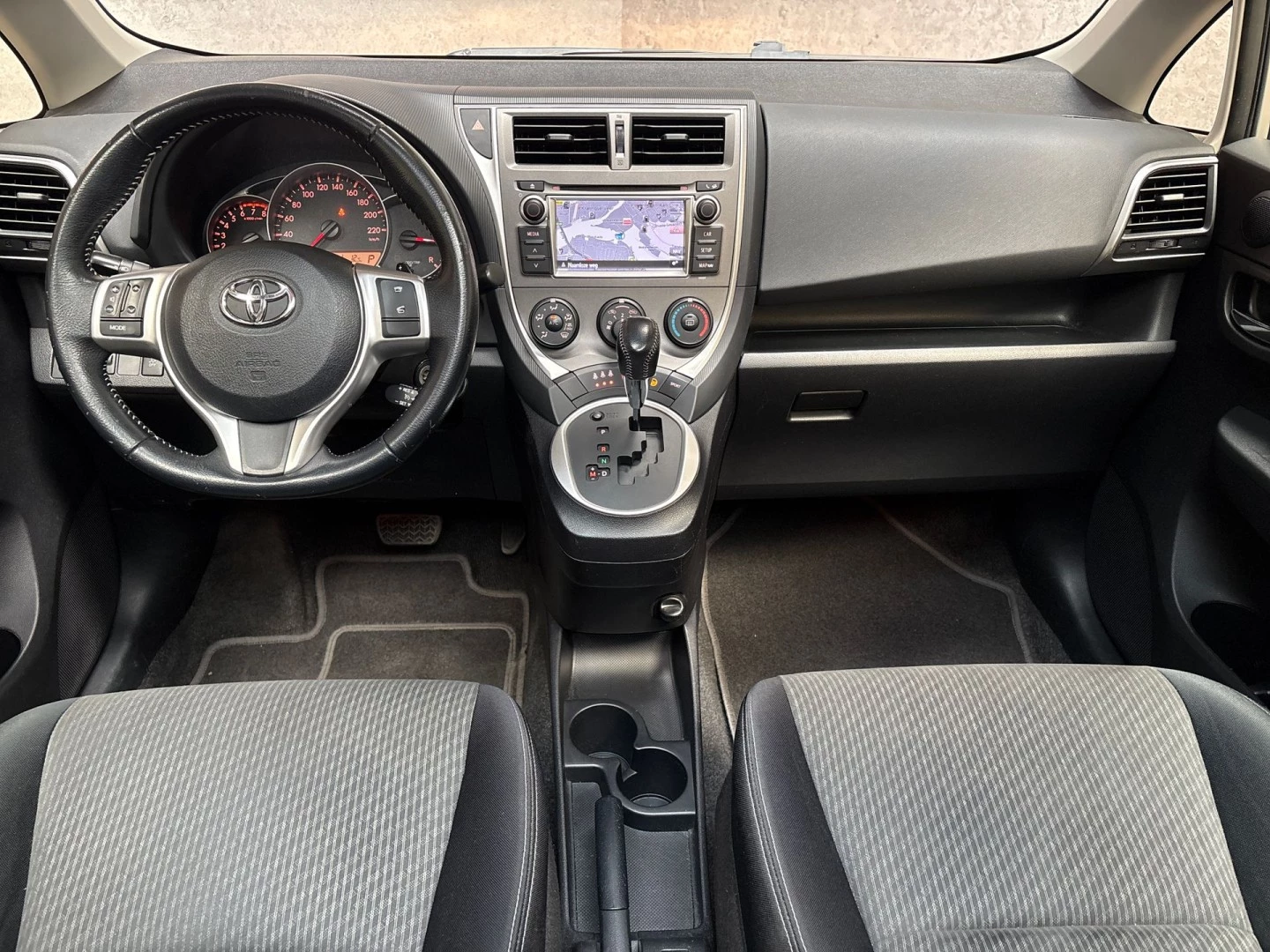 Hoofdafbeelding Toyota Verso-S