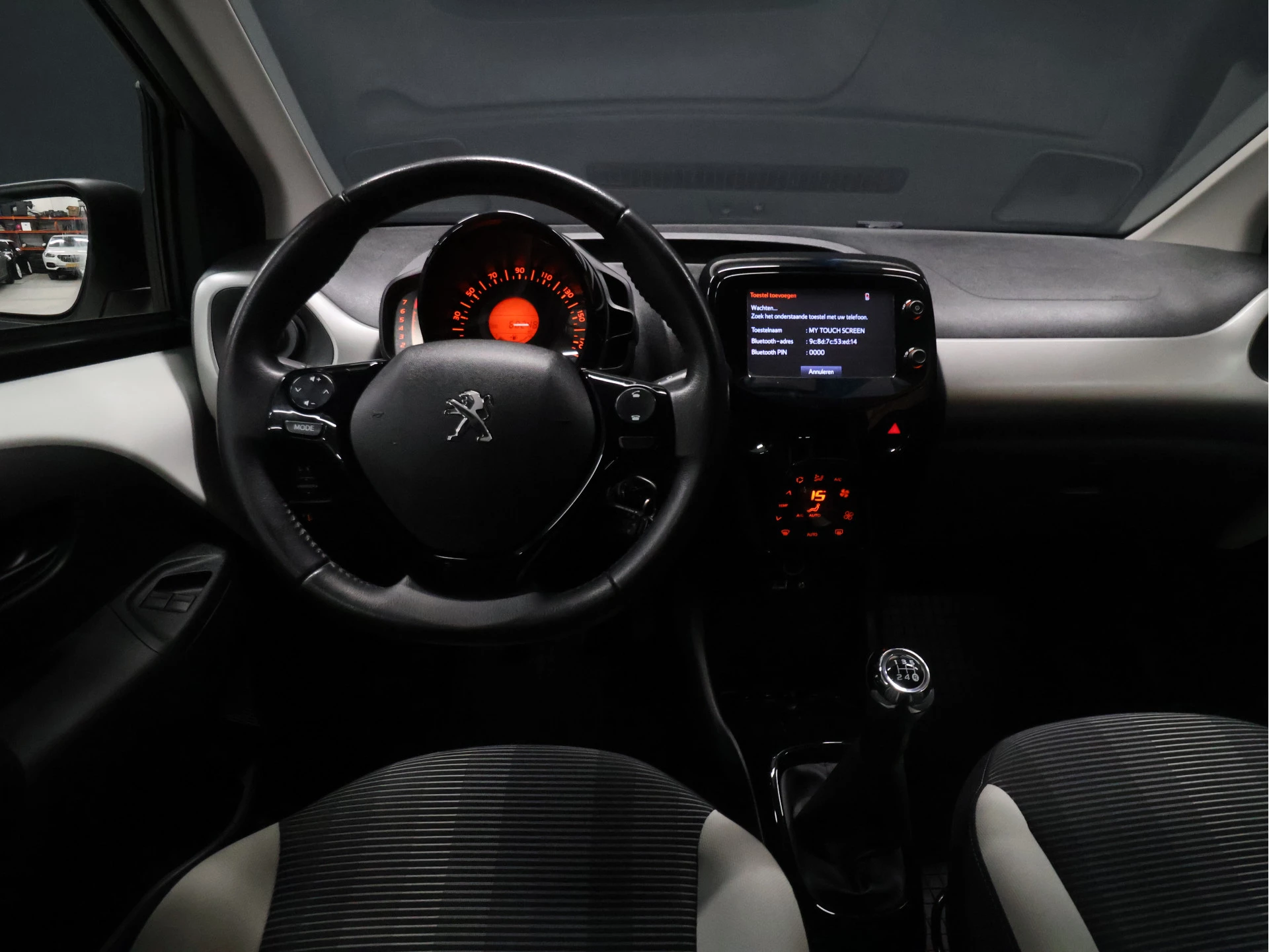 Hoofdafbeelding Peugeot 108