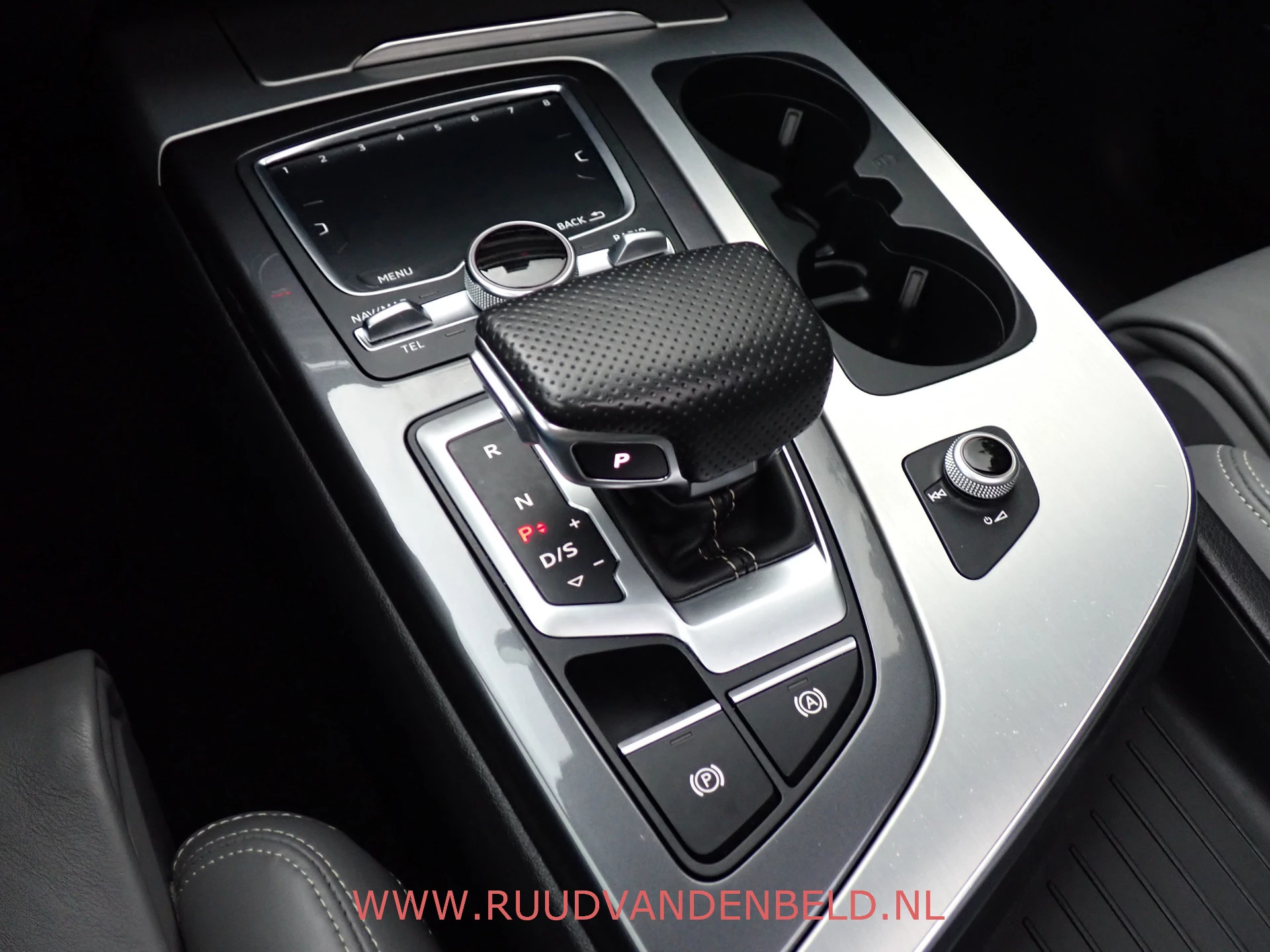 Hoofdafbeelding Audi Q7