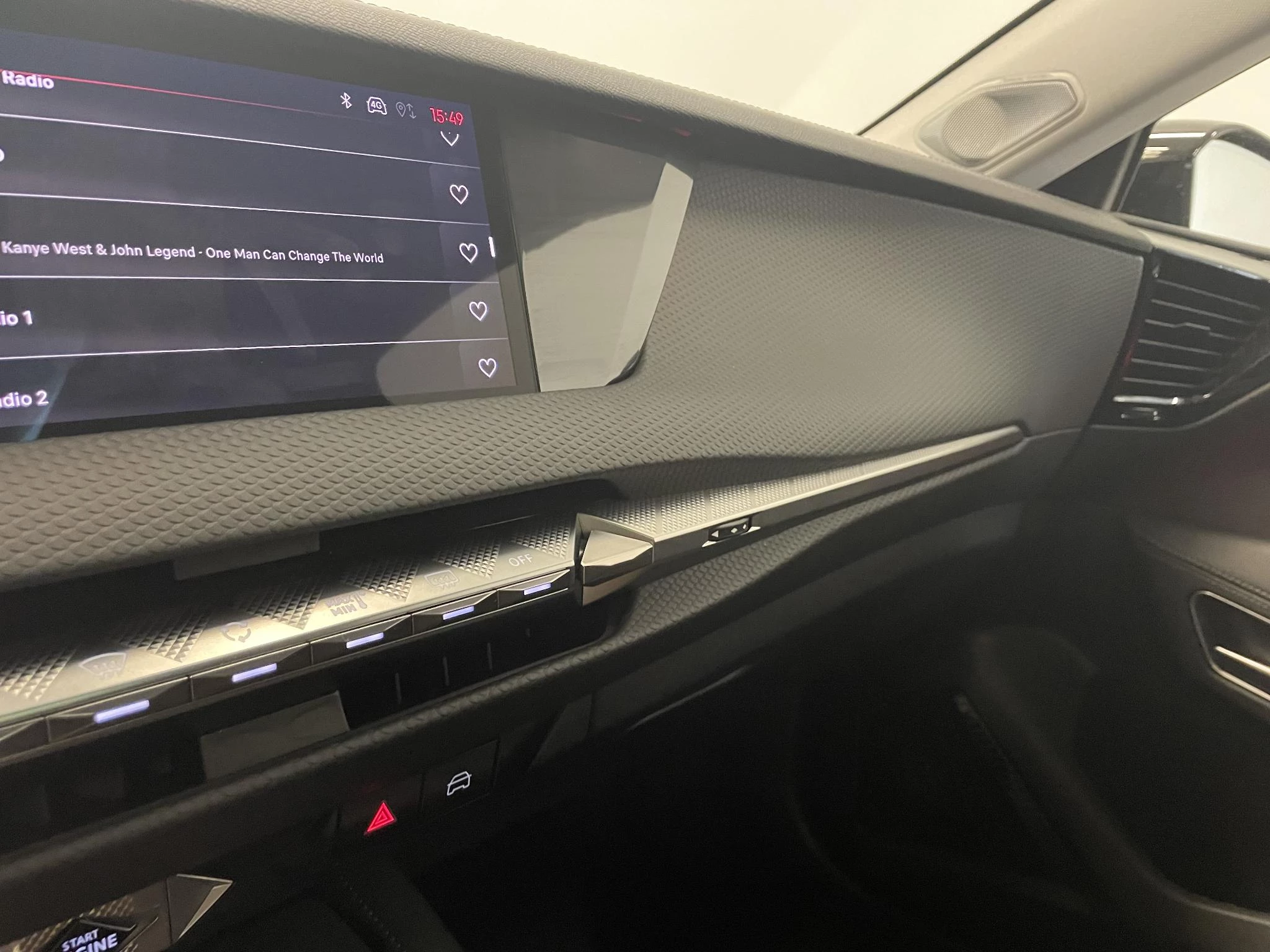 Hoofdafbeelding DS DS 4