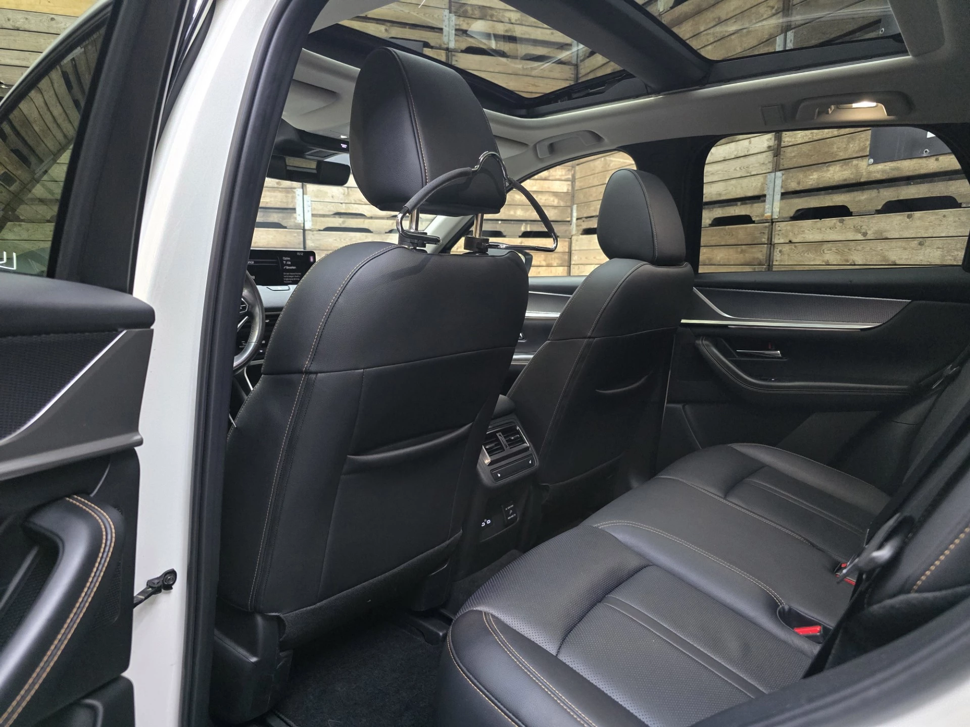 Hoofdafbeelding Mazda CX-60