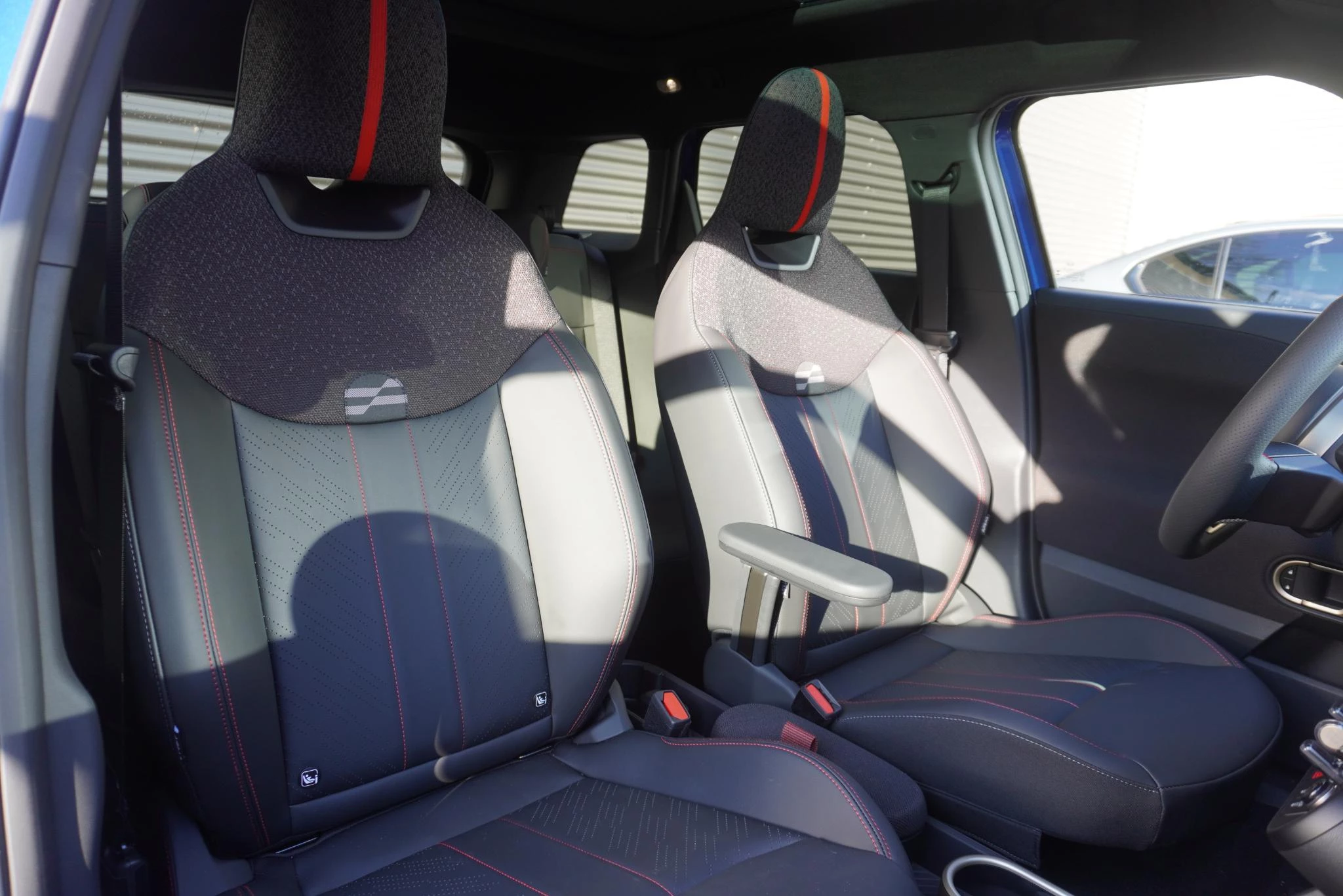 Hoofdafbeelding MINI Aceman