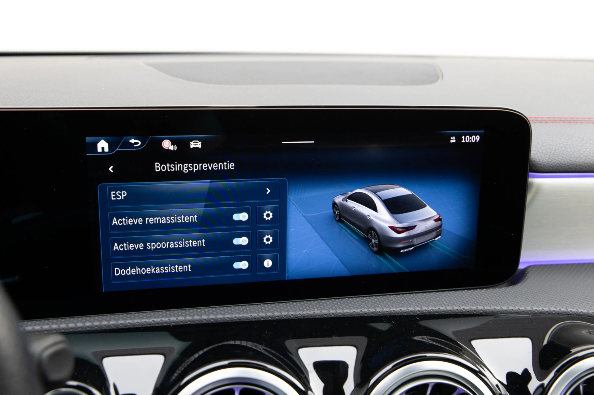 Hoofdafbeelding Mercedes-Benz CLA