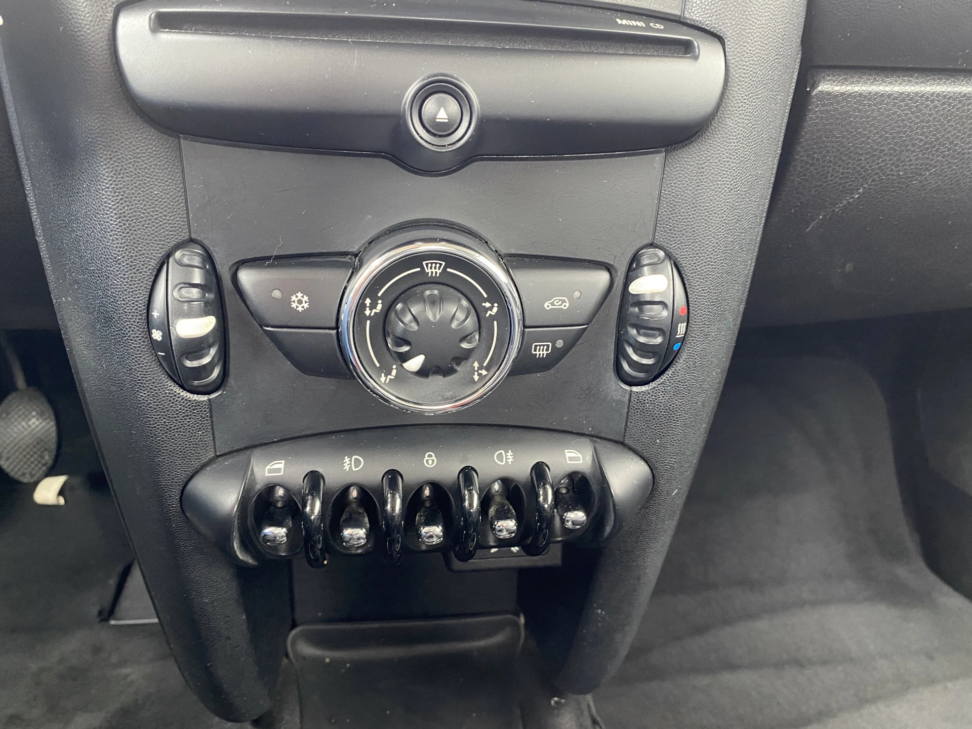 Hoofdafbeelding MINI One