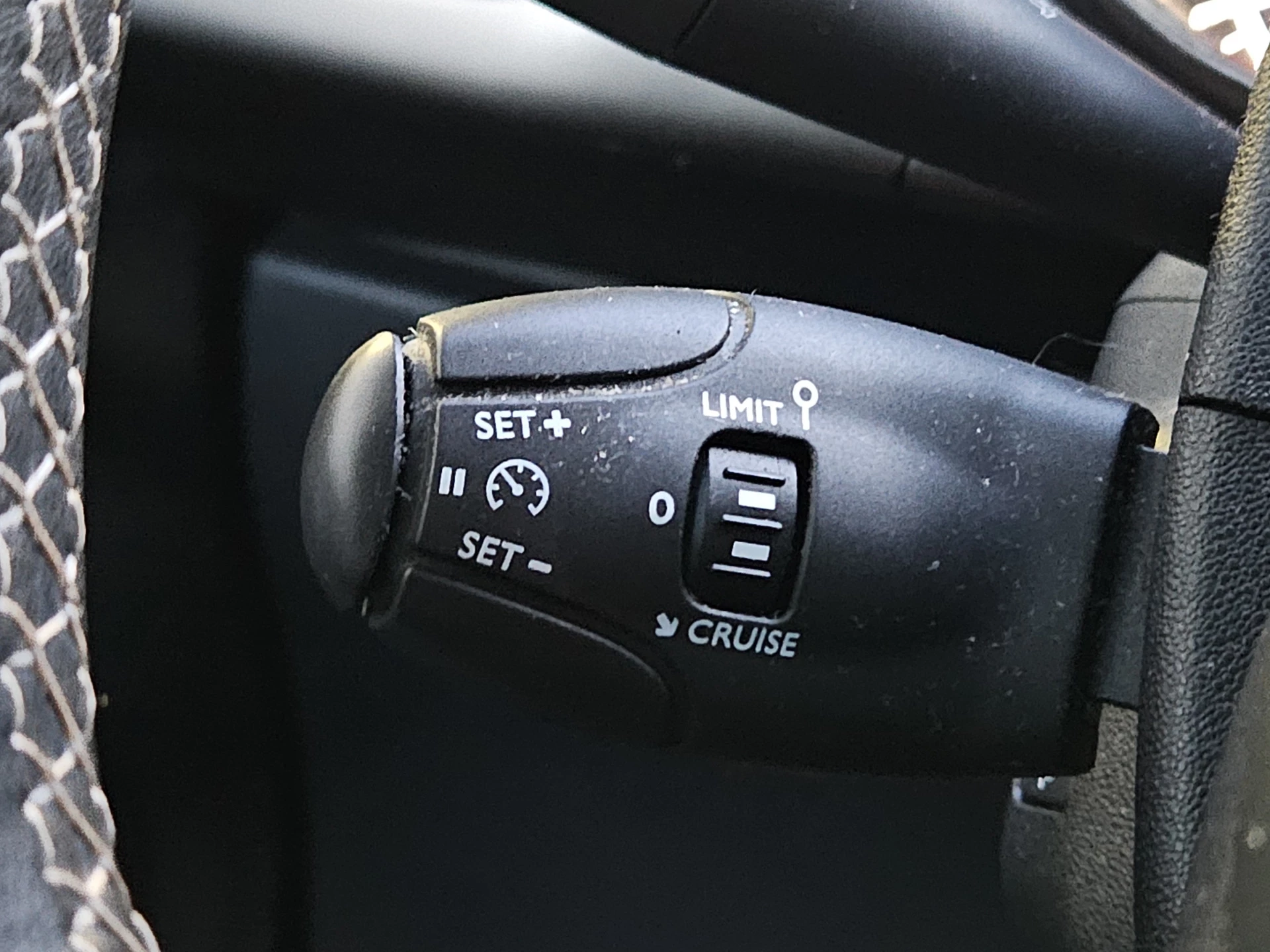 Hoofdafbeelding DS DS 3