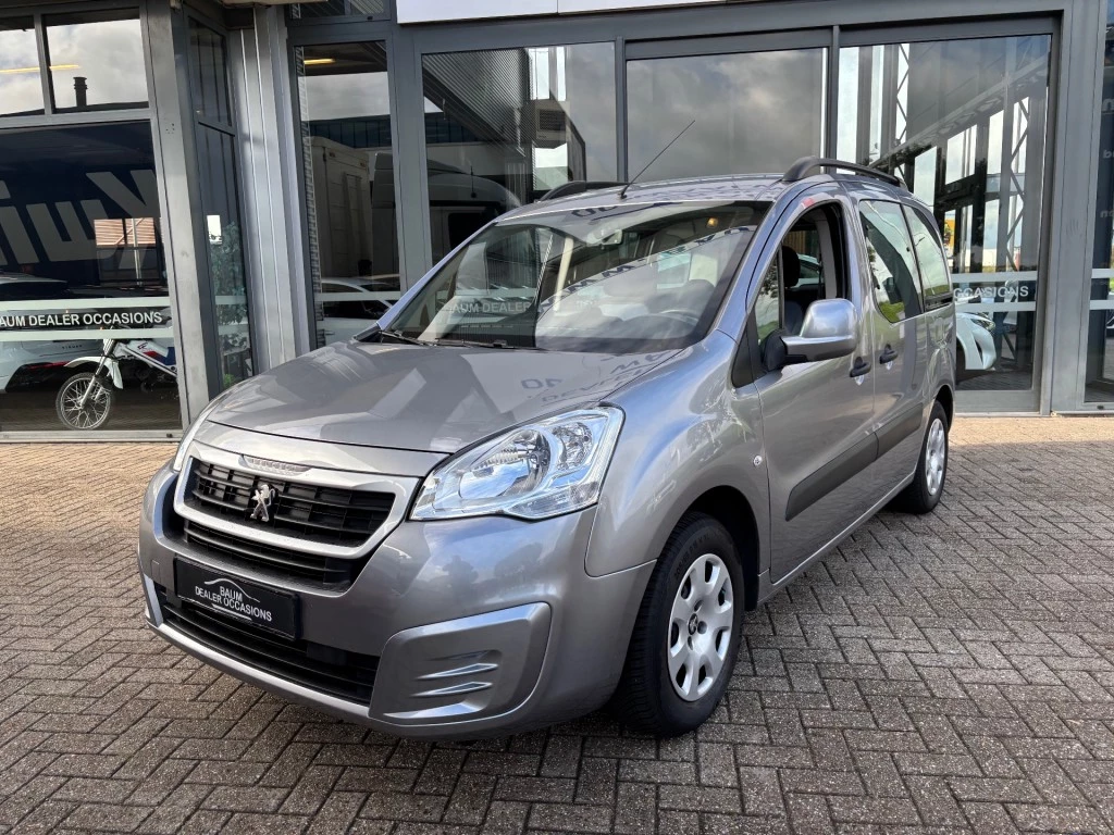 Hoofdafbeelding Peugeot Partner