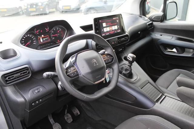 Hoofdafbeelding Peugeot Rifter