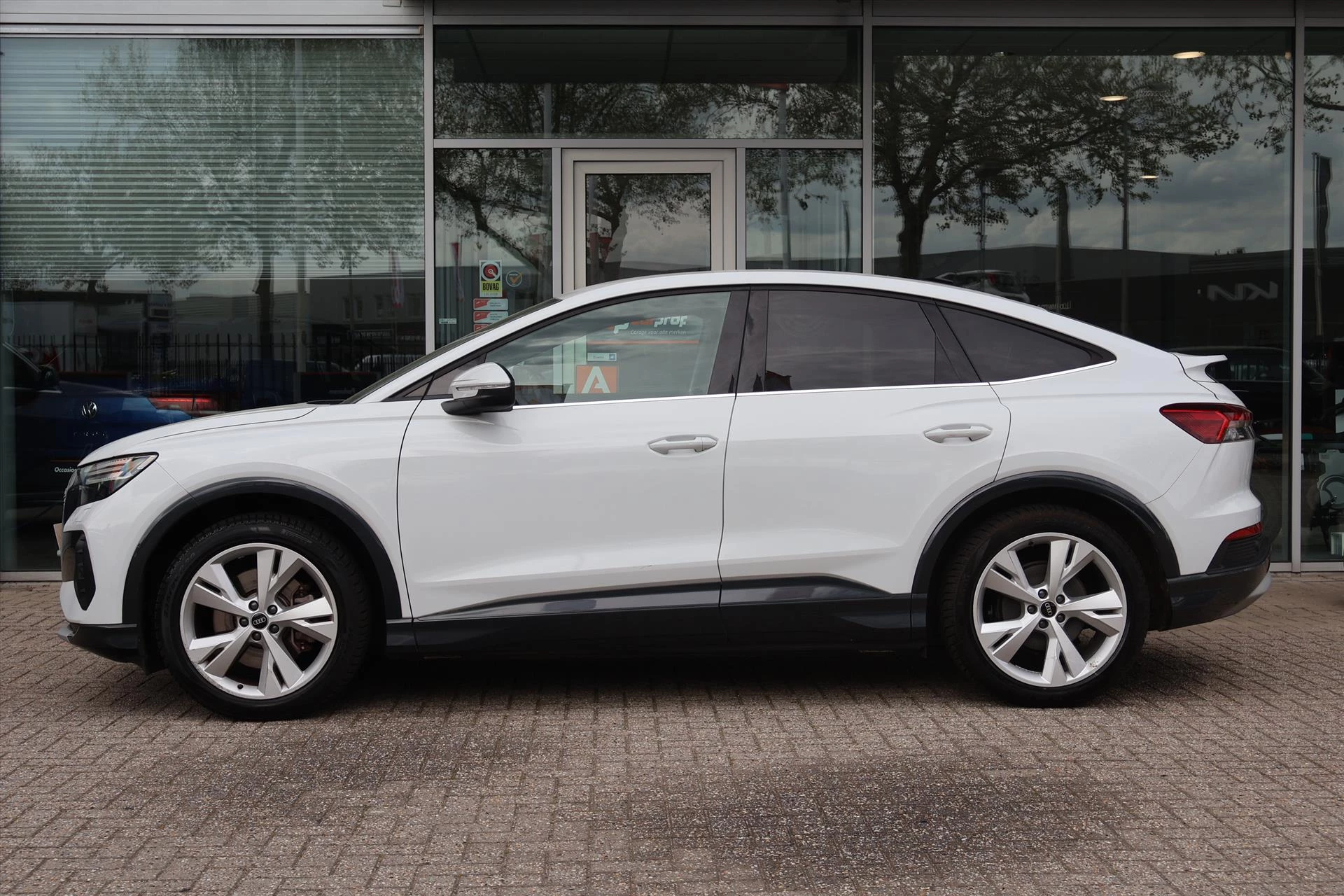 Hoofdafbeelding Audi Q4 Sportback e-tron