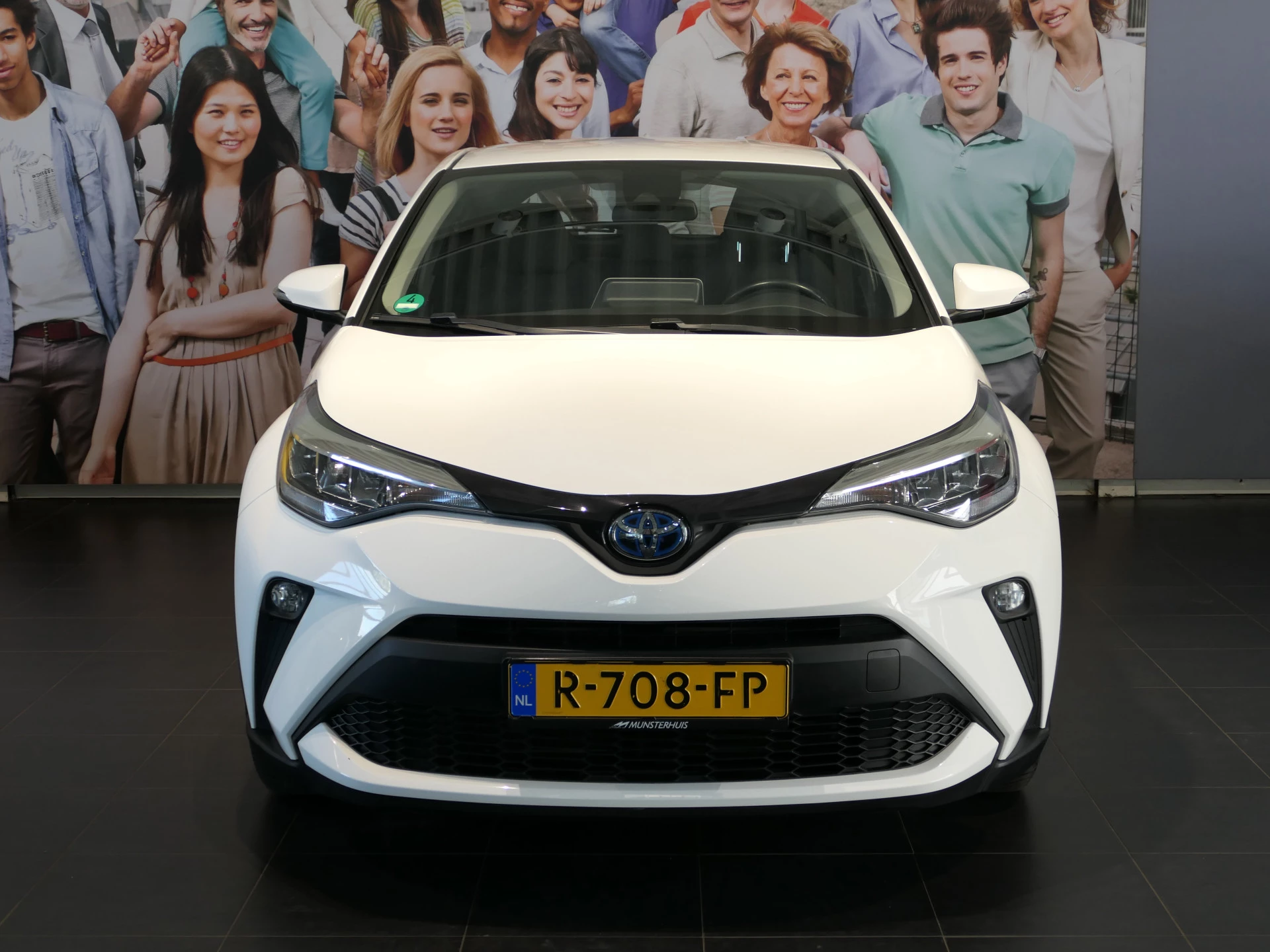 Hoofdafbeelding Toyota C-HR