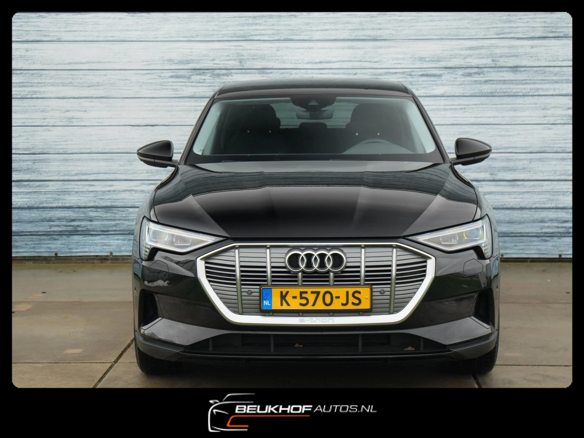 Hoofdafbeelding Audi e-tron