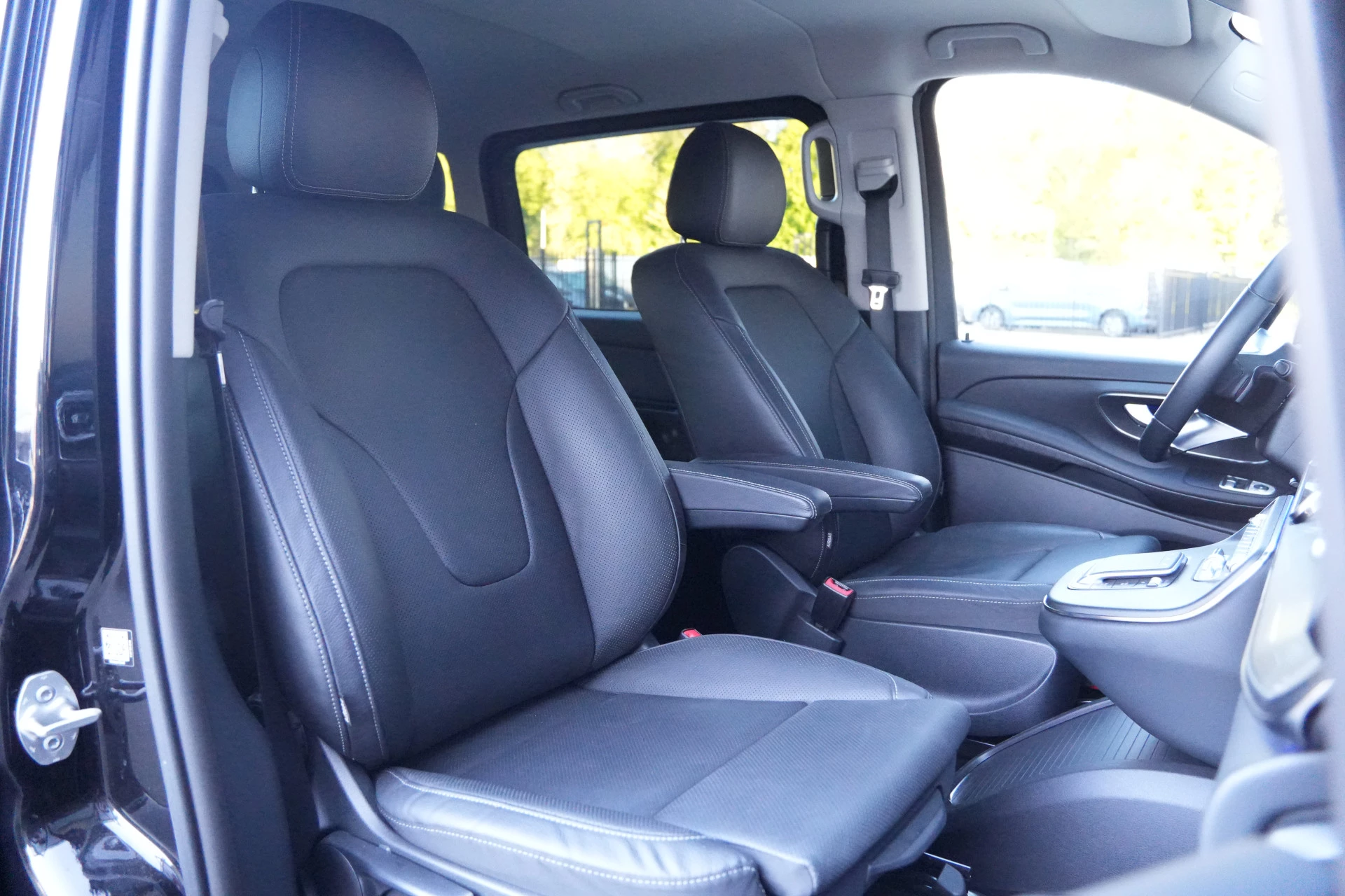 Hoofdafbeelding Mercedes-Benz EQV