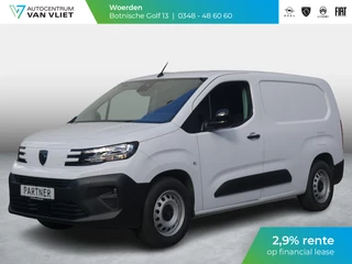 Hoofdafbeelding Peugeot Partner Peugeot e-Partner L2 50 kWh | 1,9% rente | navi incl. Apple Carplay | 2x camera | 3-zitter | betimmering | parkeersensoren voor/achter | rijklaarprijs