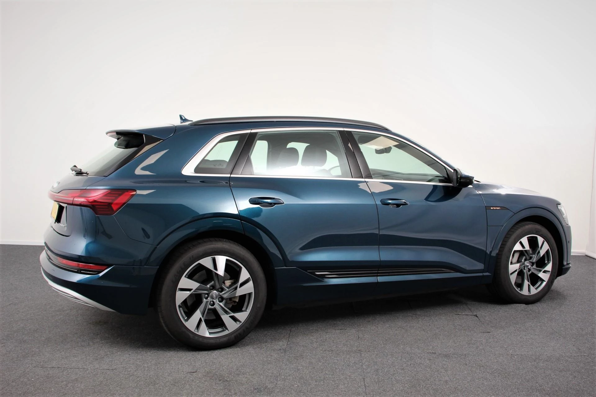 Hoofdafbeelding Audi e-tron