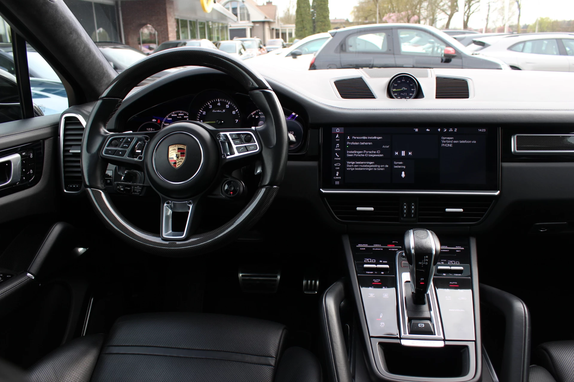 Hoofdafbeelding Porsche Cayenne