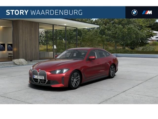 BMW i4 eDrive35 / Achteruitrijcamera / Stoelverwarming / Widescreen Display / Airconditioning / Active Cruise Control