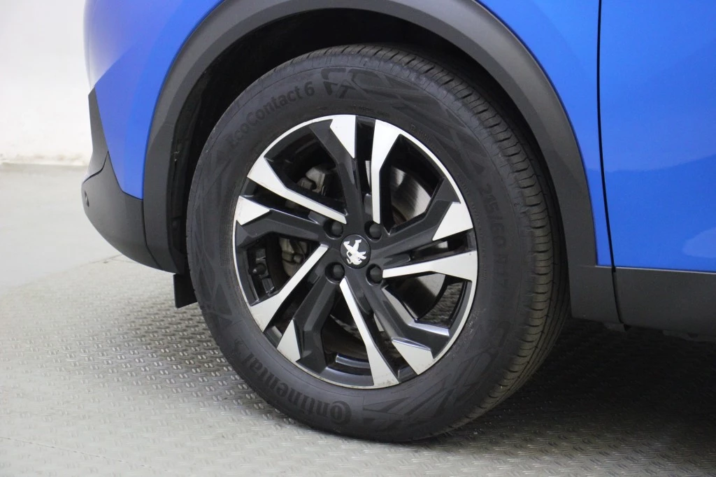 Hoofdafbeelding Peugeot e-2008