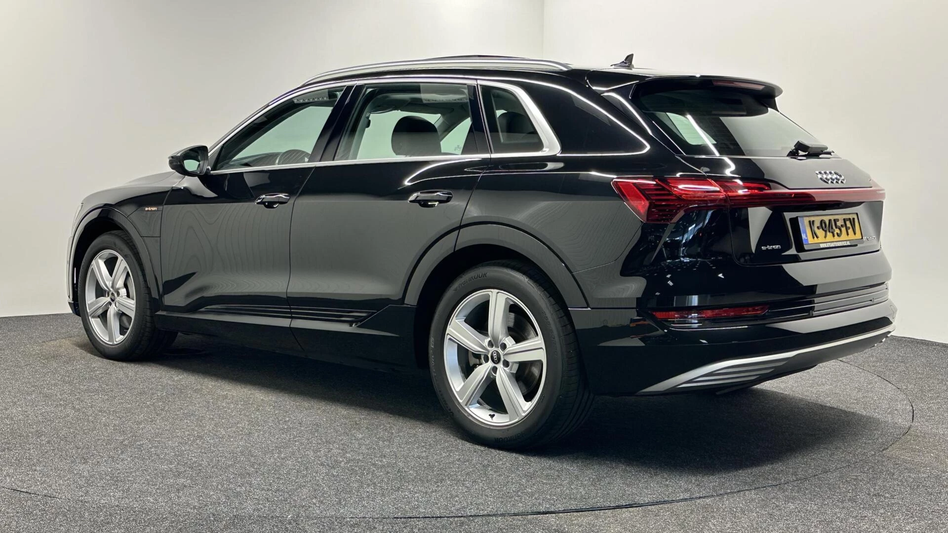 Hoofdafbeelding Audi e-tron