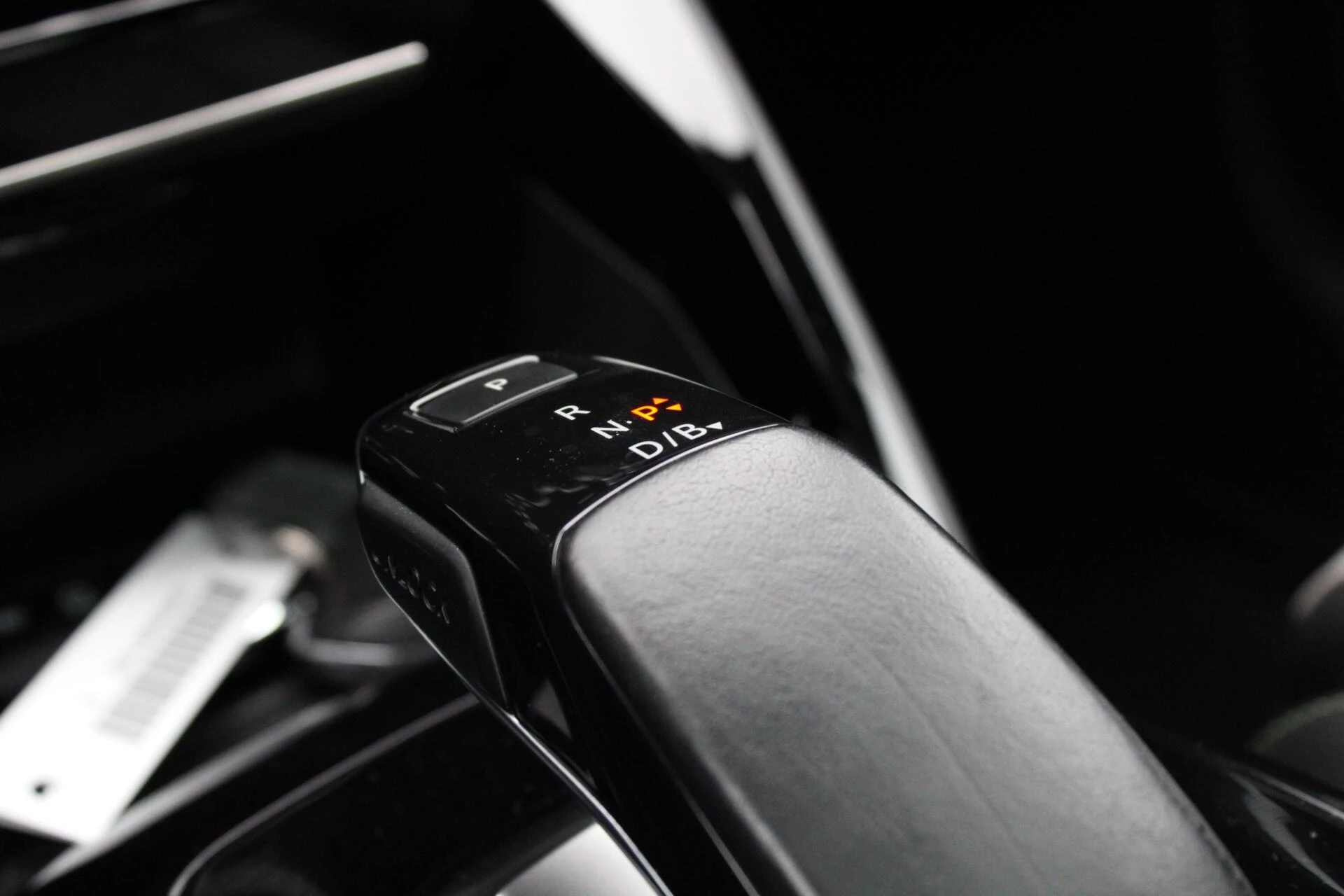 Hoofdafbeelding Peugeot e-208