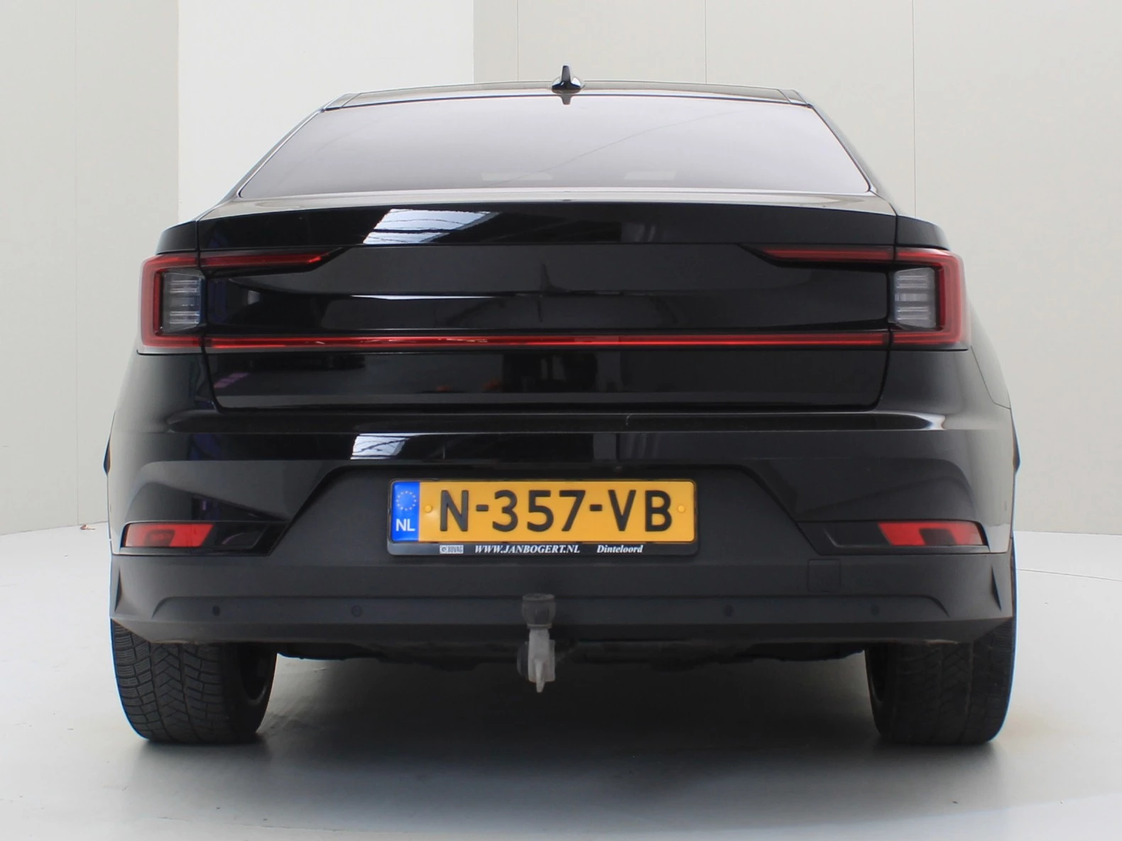 Hoofdafbeelding Polestar 2