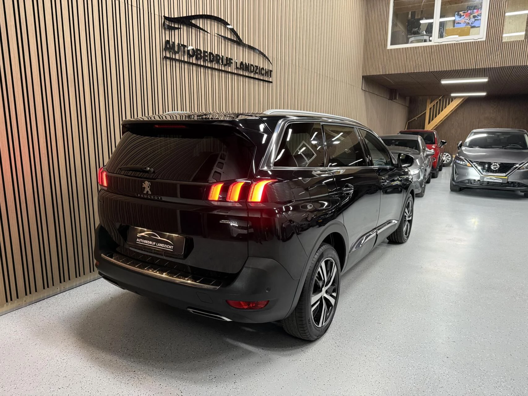 Hoofdafbeelding Peugeot 5008