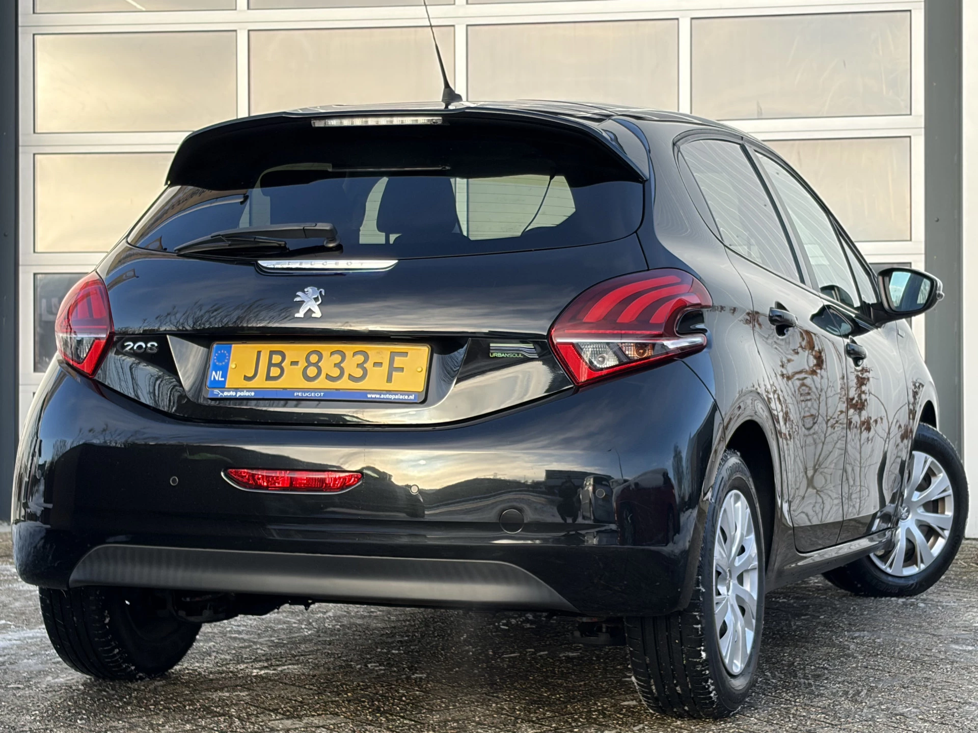 Hoofdafbeelding Peugeot 208