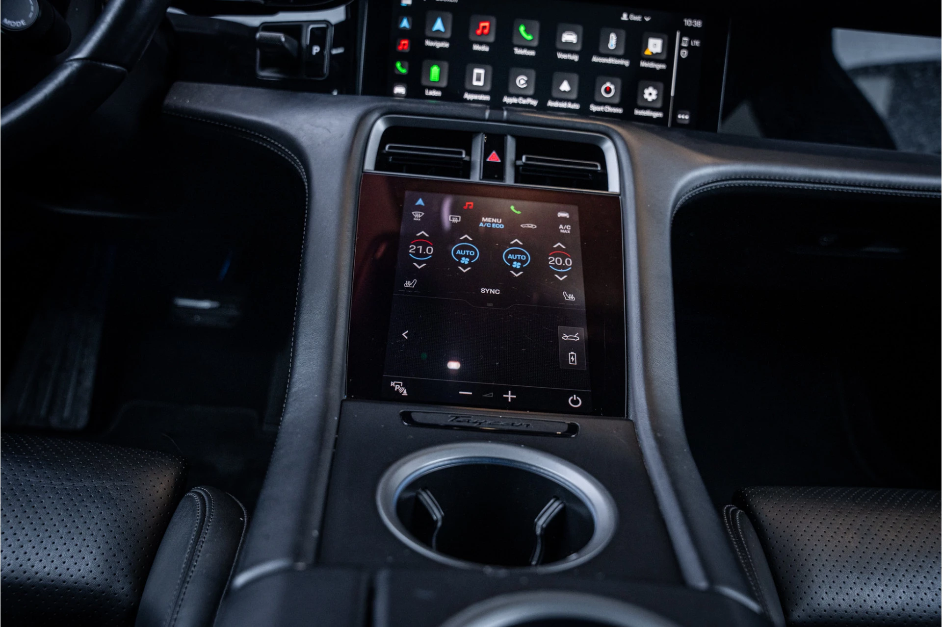 Hoofdafbeelding Porsche Taycan