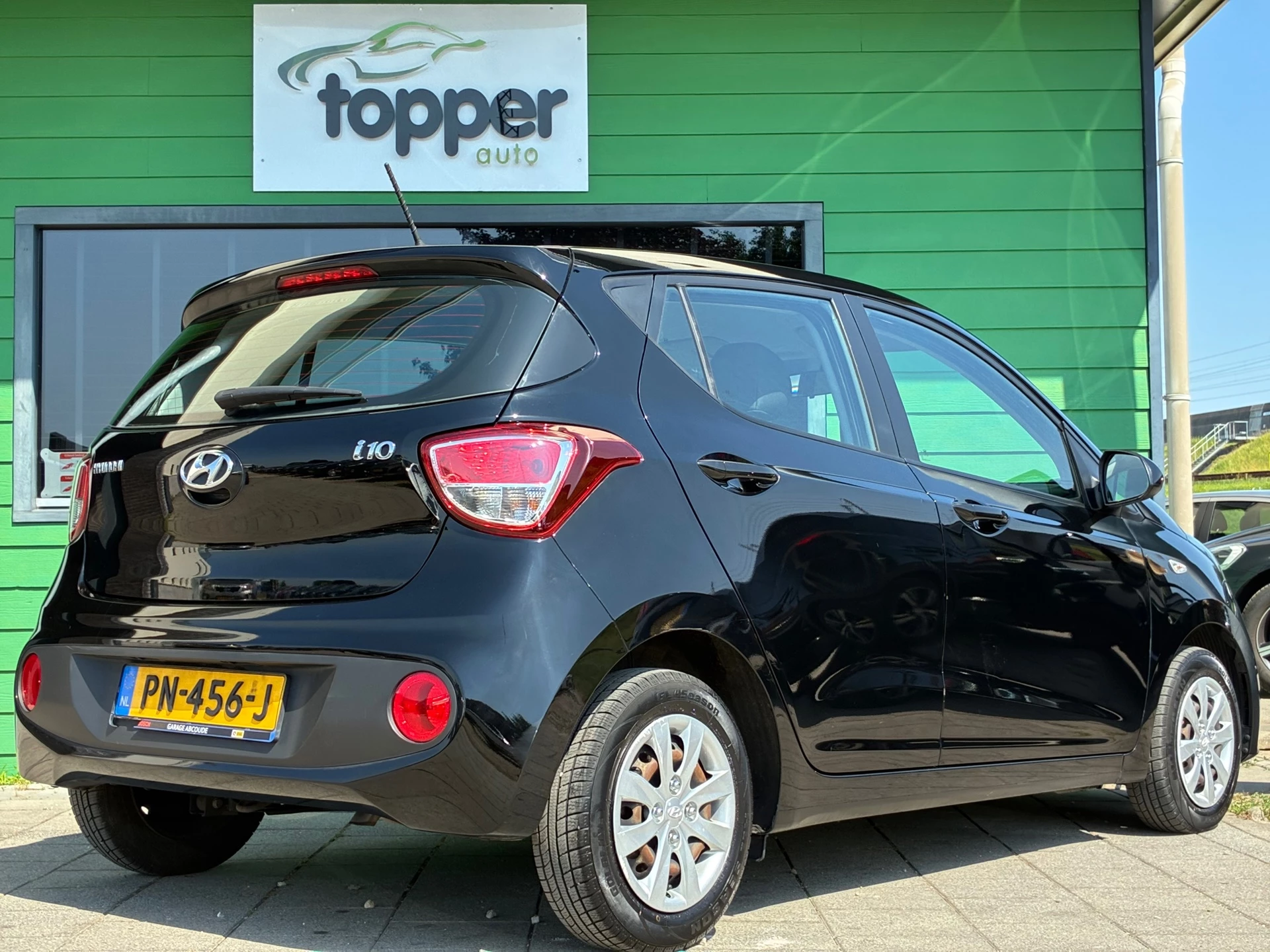 Hoofdafbeelding Hyundai i10